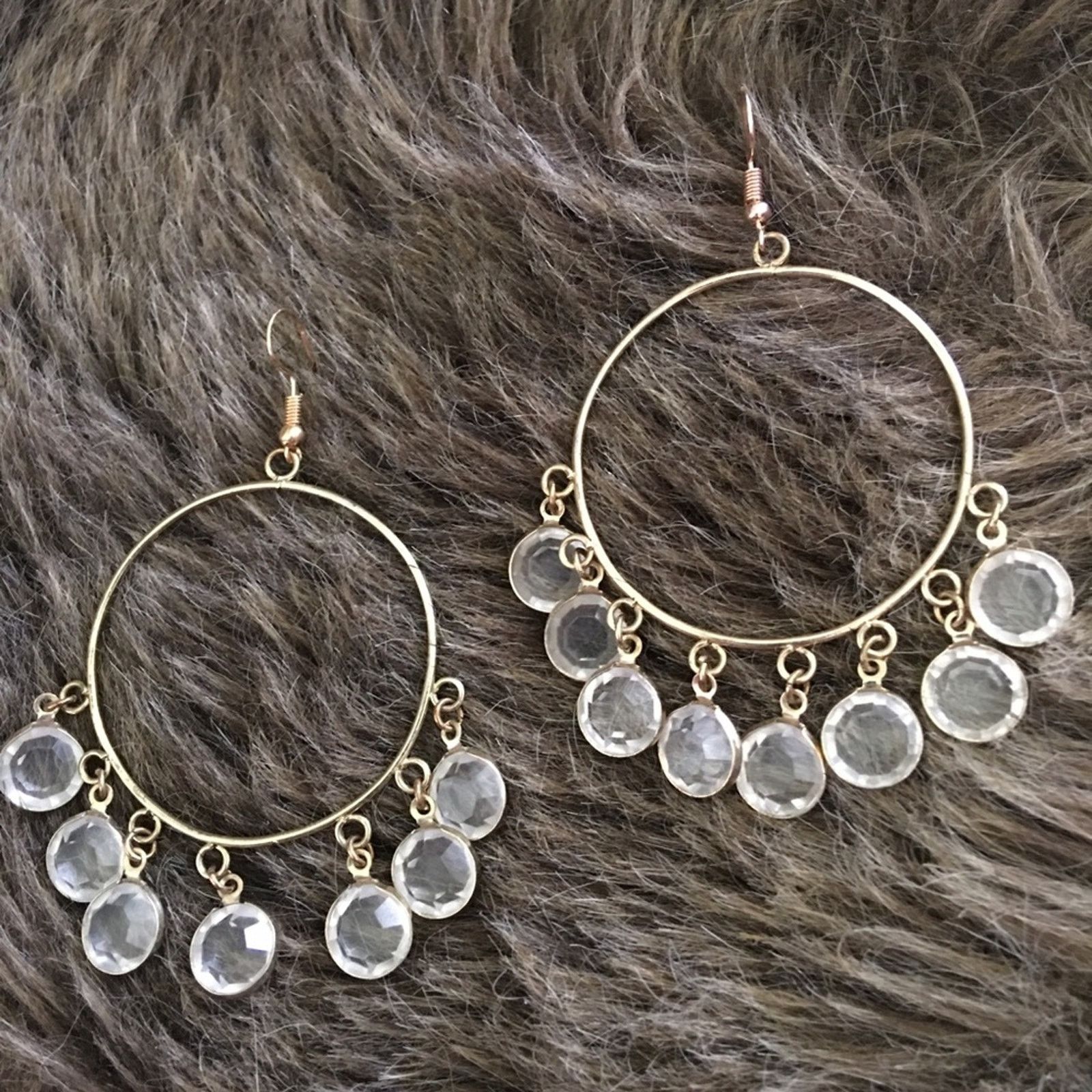 Vintage Vintage gold tone clear faceted crystal earrings Size ONE SIZE - 1 Thumbnail