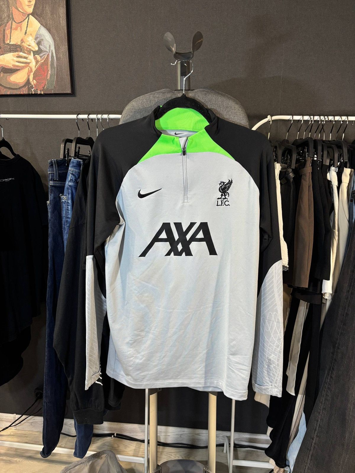Nike Liverpool FC long sleeve Size:M