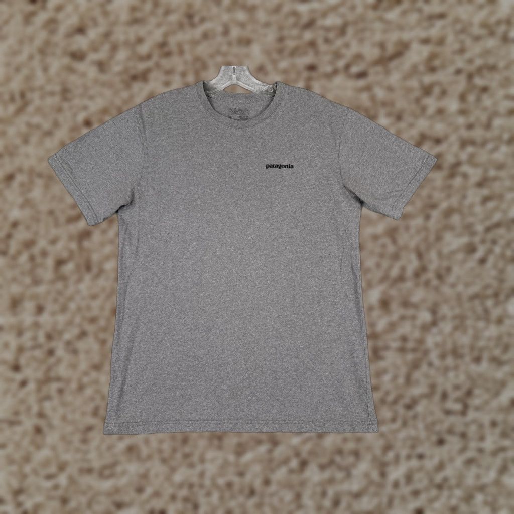Patagonia Patagonia Shirt Men's Gray Cotton Short Sleeve Crew Neck Logo T-Shirt All Seasons Regular Fit Vintage No Size US M / EU 48-50 / 2 - 1 Thumbnail