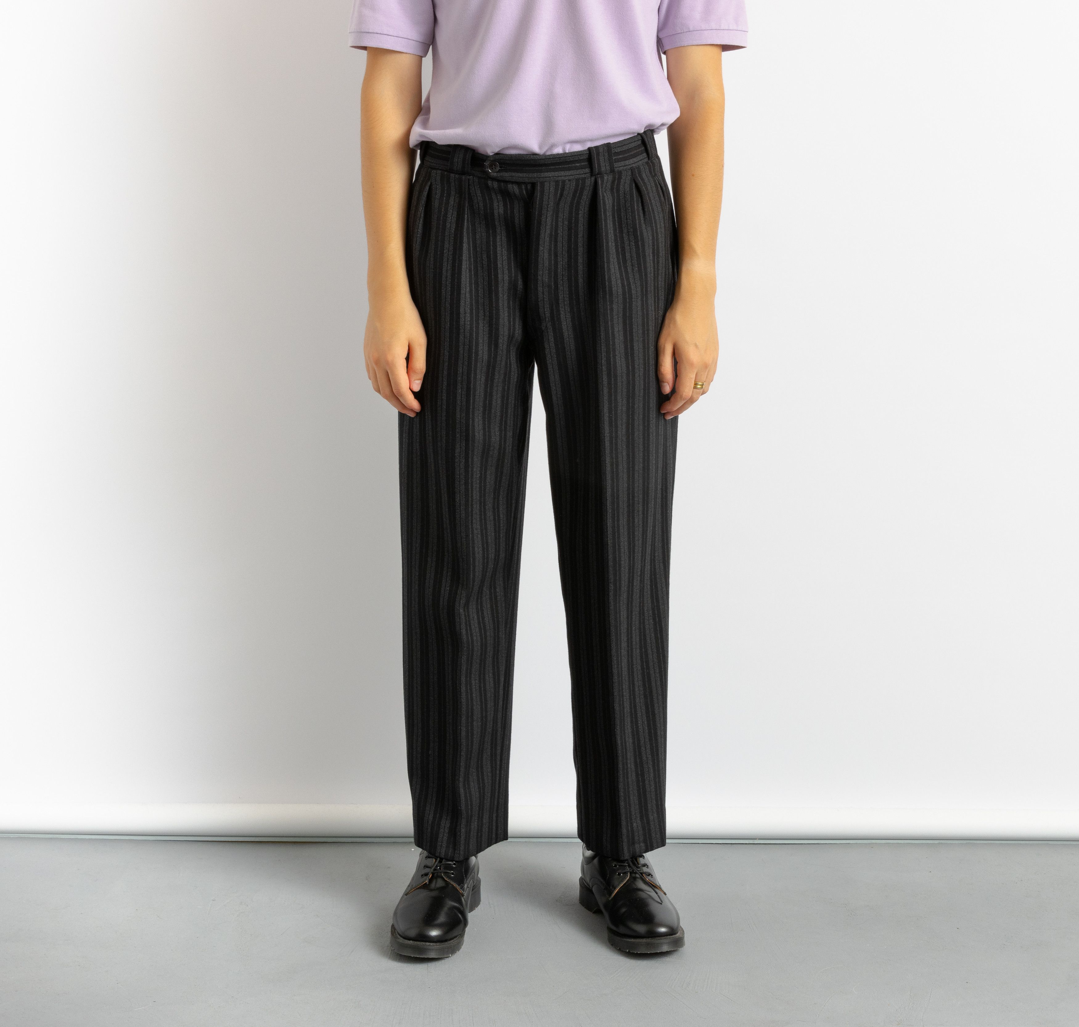 1940s Men's Vintage European Wool Pants 48 sz 8725