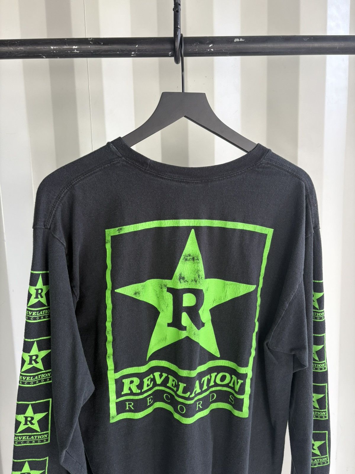 Band Tees Thrashed Revelation Record Faded Distressed Shirt ERD GRUNGE Size US L / EU 52-54 / 3 - 3 Thumbnail