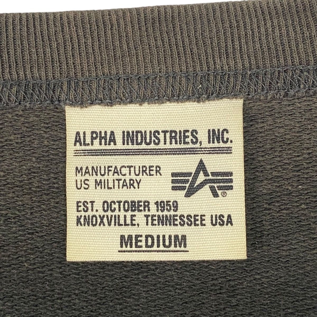 Other Vintage Alpha Industries Crewneck Sweatshirt Brown Size M Size US M / EU 48-50 / 2 - 7 Thumbnail