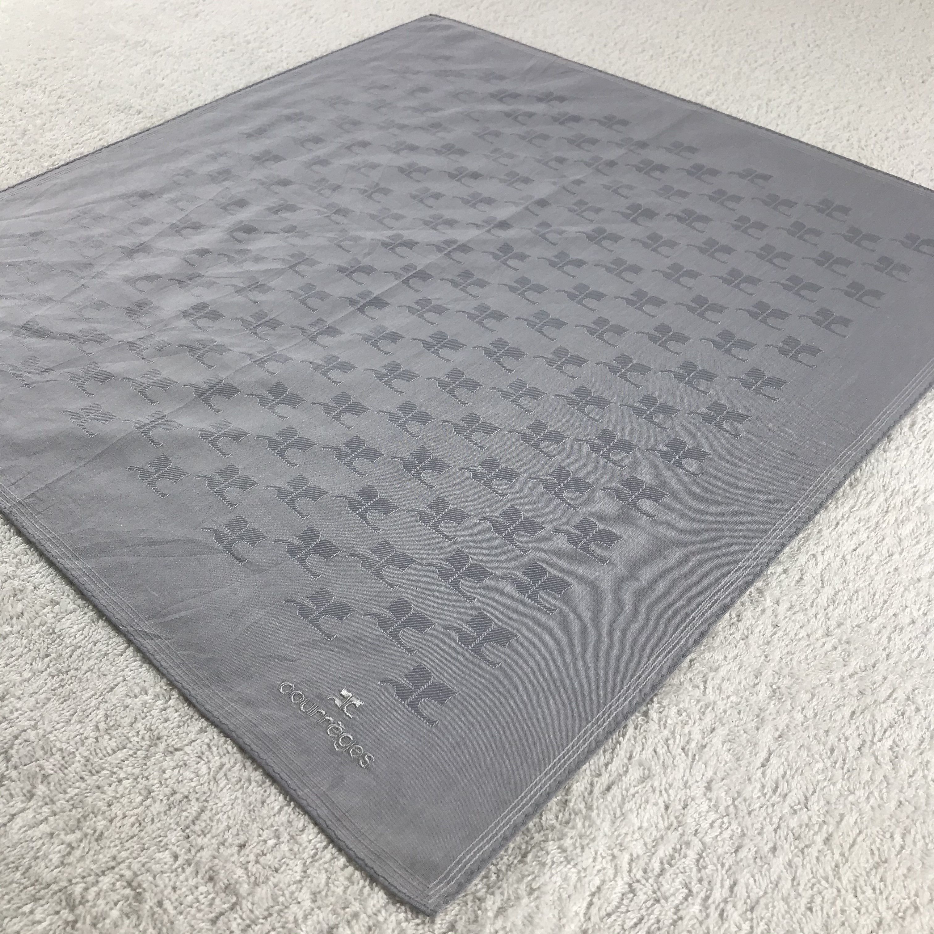 Courreges × Vintage Courreges Bandana / Handkerchief / Neckerchief - S331 Size ONE SIZE - 2 Thumbnail