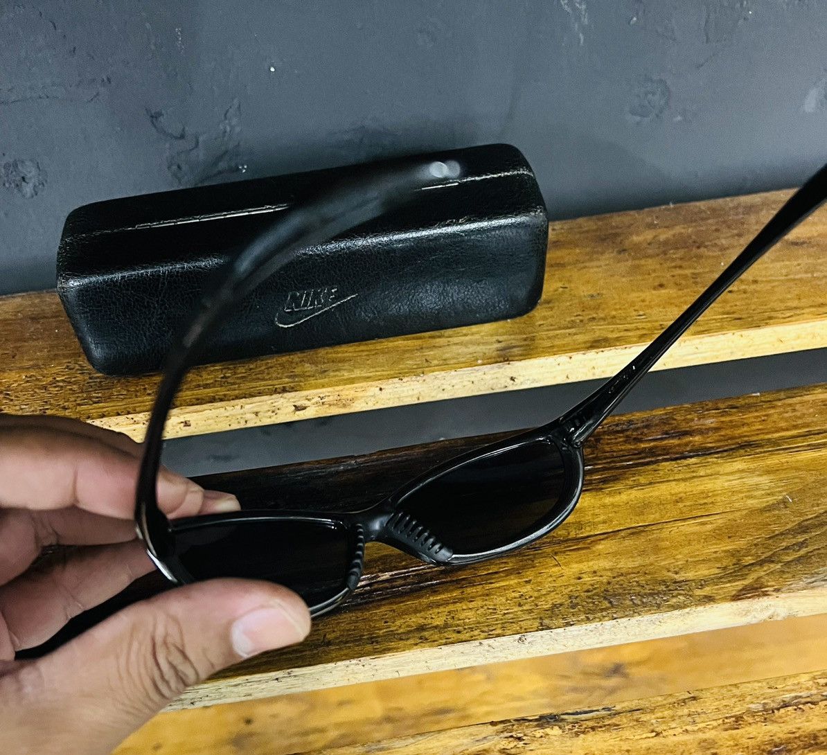 Nike Y2K Vintage Nike Sunglasses Size ONE SIZE - 10 Thumbnail
