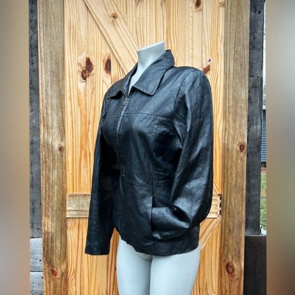 Other John Paul Richard Uniform Womens Short Black Leather Jacket Size L / US 10 / IT 46 - 2 Thumbnail