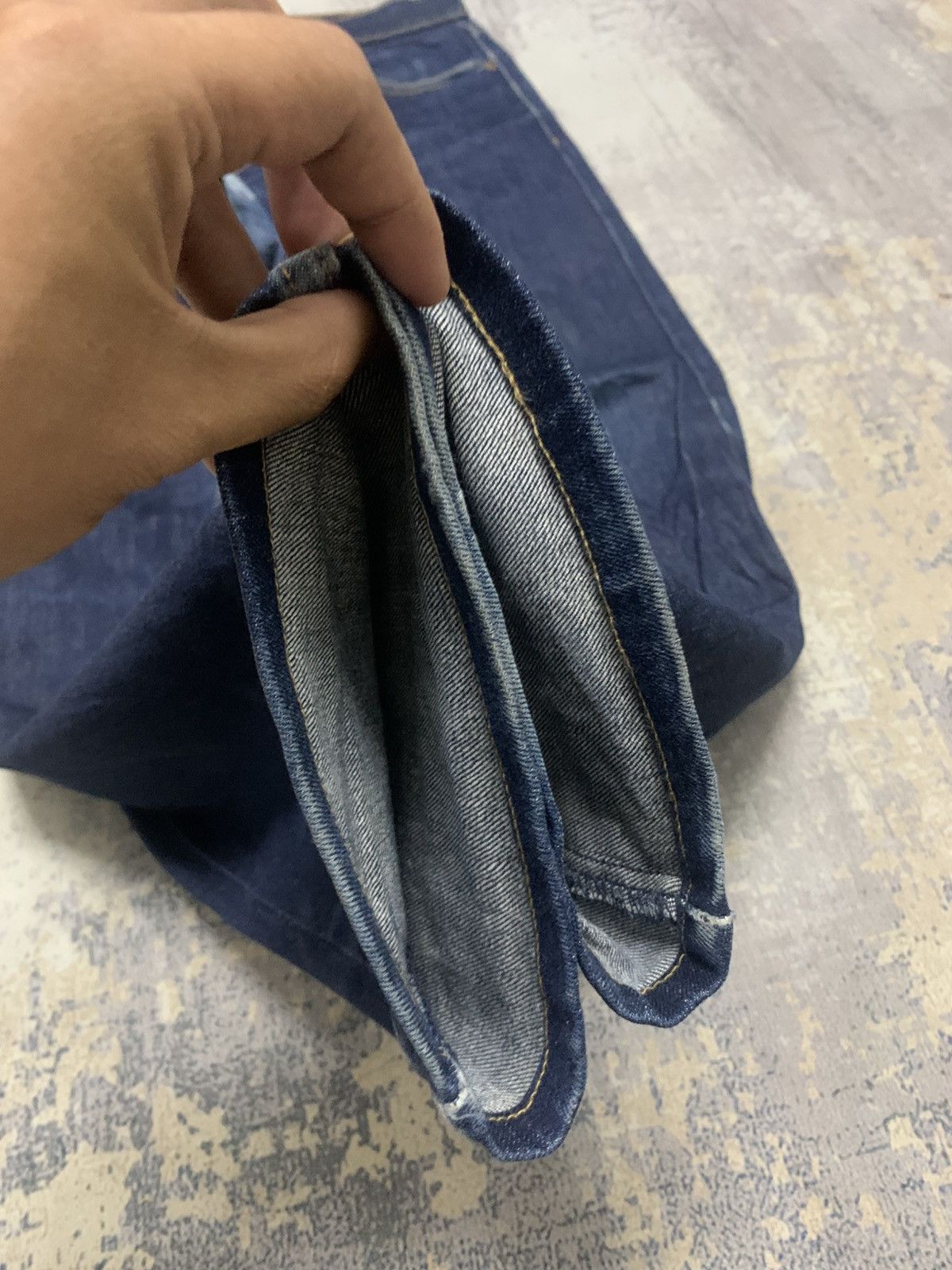 Levi's VINTAGE LEVIS 513 Slim Straight BLUE WASH JEANS Size US 31 - 5 Thumbnail