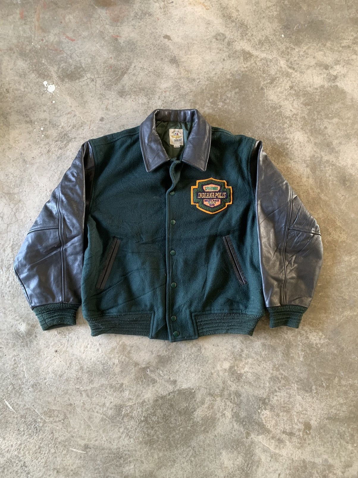 Japanese Brand Indianapolis Motor Speedway varisty jacket rare back design Size US L / EU 52-54 / 3 - 1 Thumbnail
