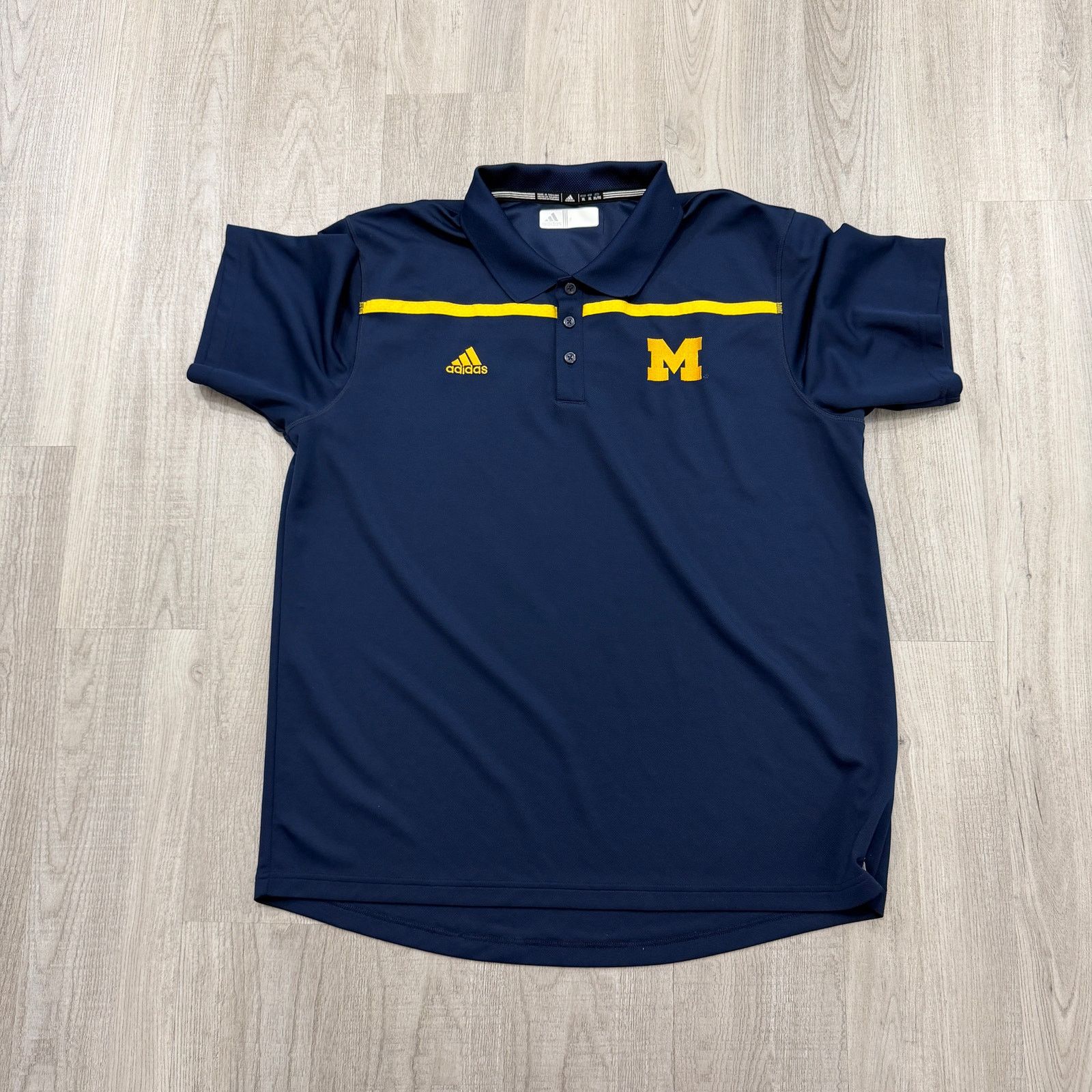 Adidas Adidas Michigan Wolverines Polo Shirt Men's XL Blue Size US XL / EU 56 / 4 - 1 Thumbnail