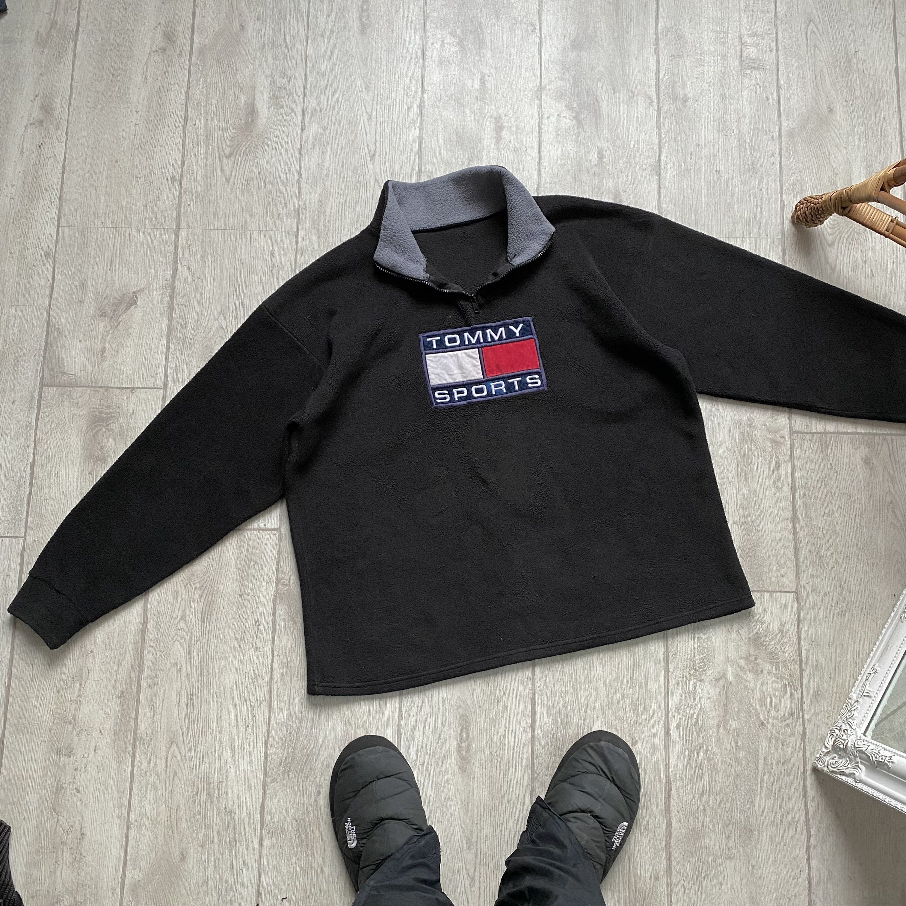 Tommy Hilfiger Vintage Tommy Hilfiger Big Logo 1/3 Zip Fleece Sweatshirt Size US L / EU 52-54 / 3 - 7 Thumbnail