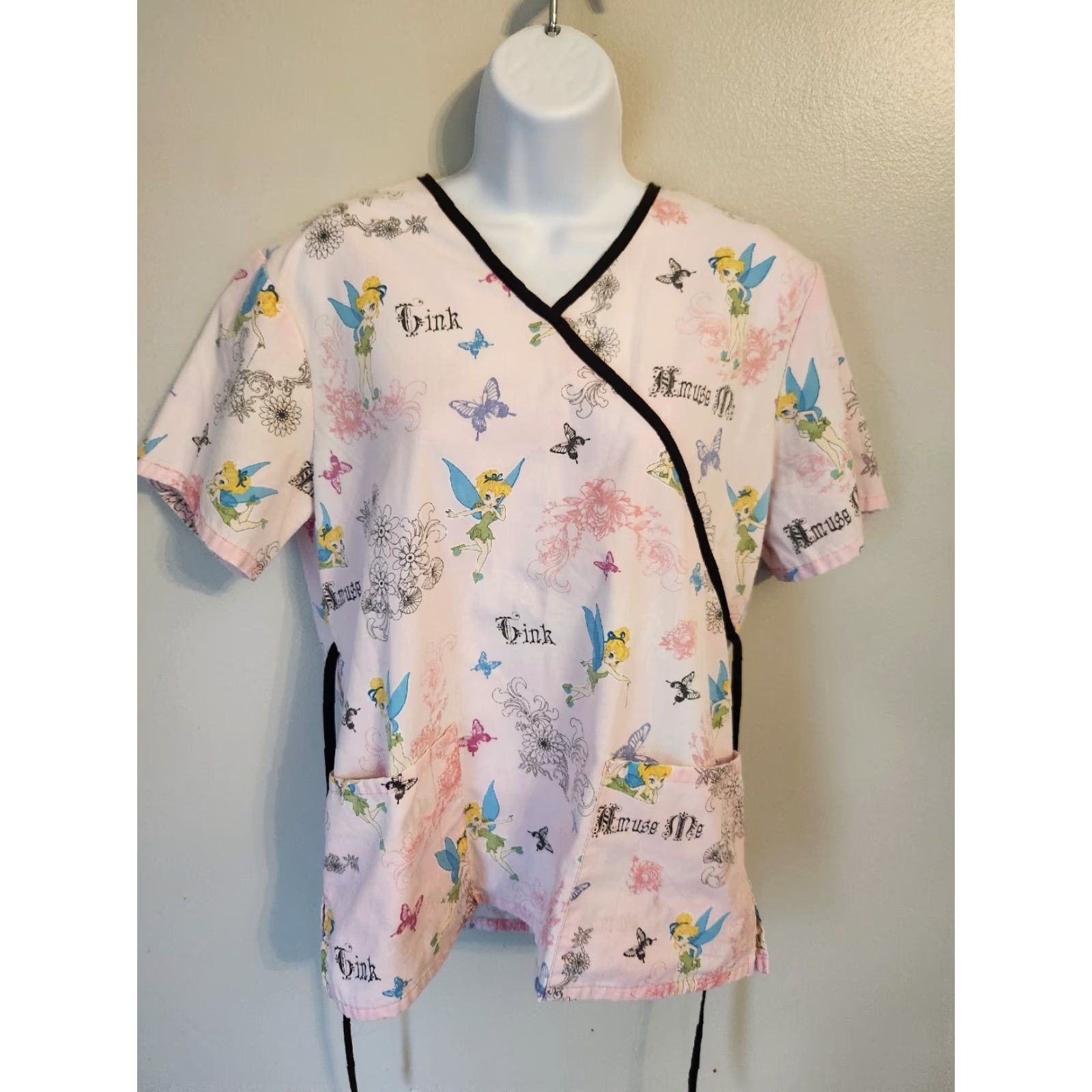 Disney Disney World Pink Tinkerbell Print Scrub Top V-Neck Women's Sz Small Shirt Scrub Top Womens Pink Disney World Tinkerbell Size S / US 4 / IT 40 - 2 Thumbnail