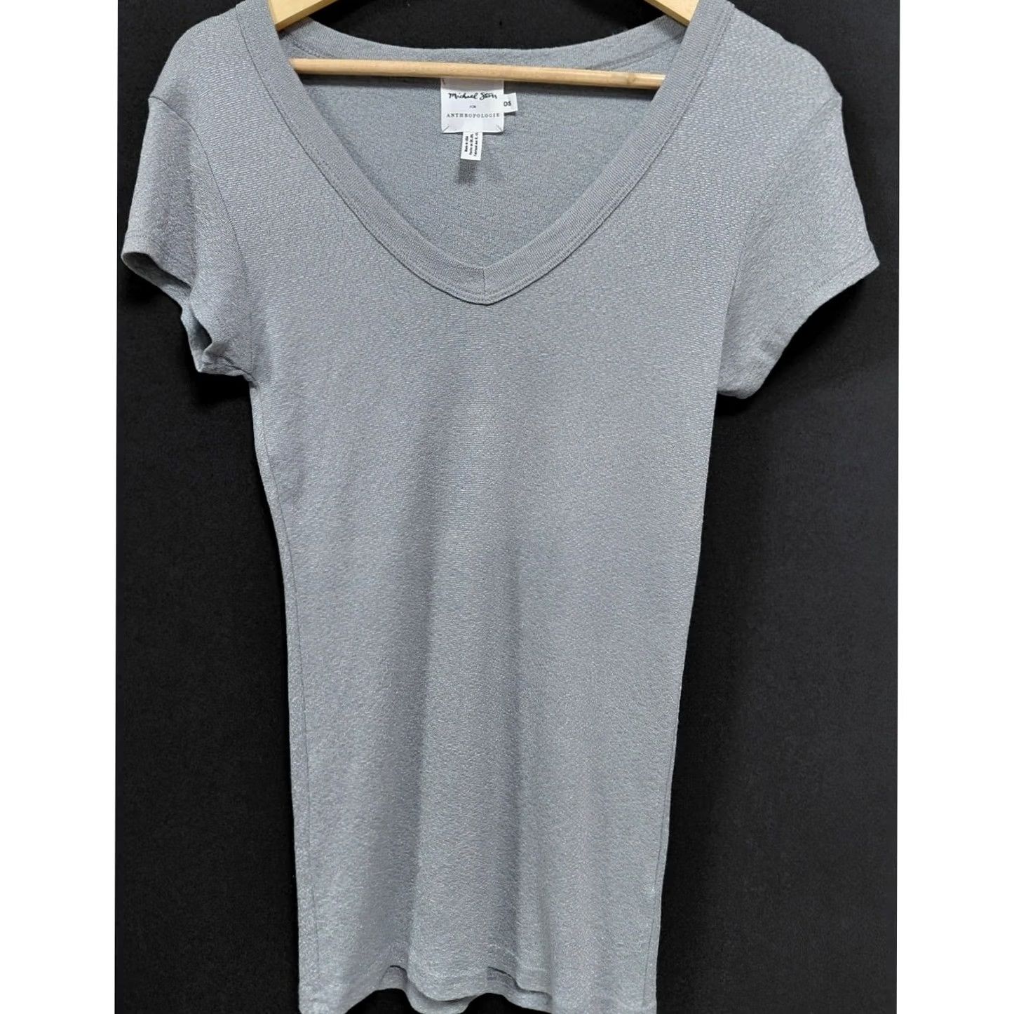 Michael Stars Michael Stars for Anthropologie Gray V-Neck T-Shirt Solid Knit Women Size OS Size ONE SIZE - 2 Thumbnail