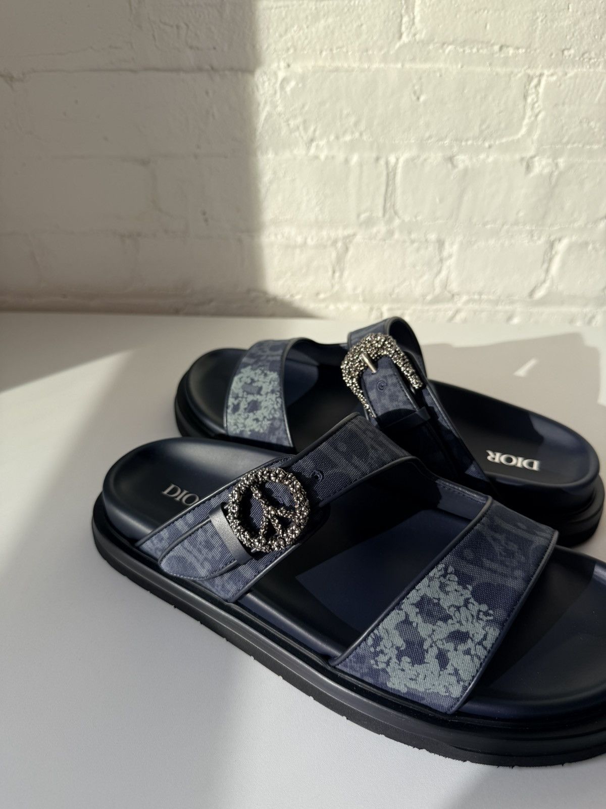 1017 ALYX 9SM × Dior × Matthew Williamson Dior Matthew Williams
