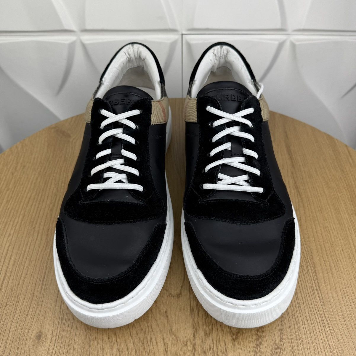 Burberry BURBERRY LONDON Sneakers Low-Top Shoes New Reeth Nova Check Size US 12 / EU 45 - 7 Thumbnail
