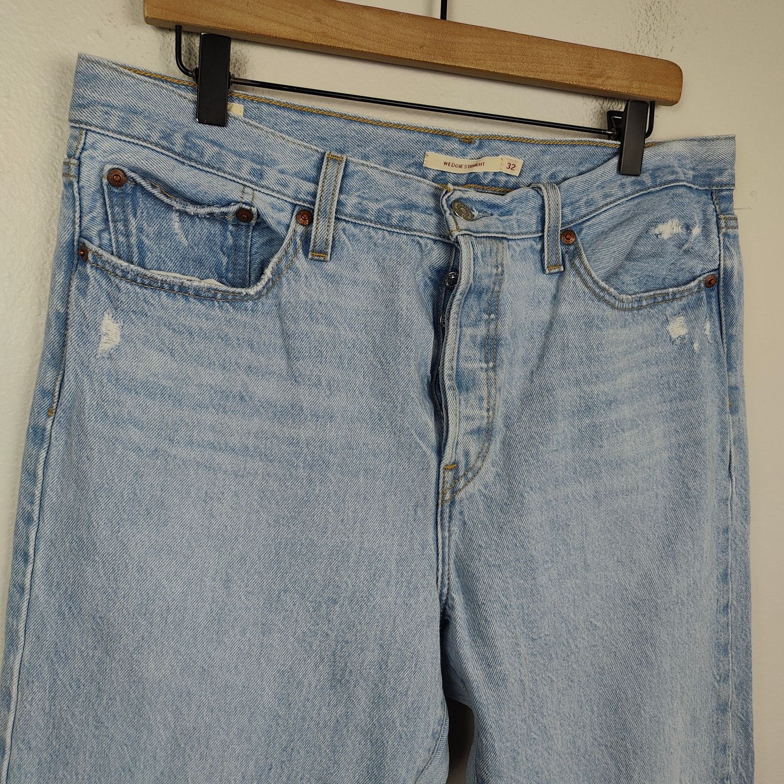 Levi's Levi's Wedgie Straightlev Jeans Womens 32 Light Wash Size 32" / US 10 / IT 46 - 2 Thumbnail