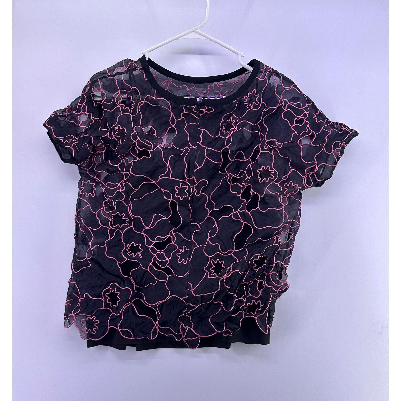 Diane von Furstenberg Diane von Furstenberg Sheer Silk Black & Pink Size10 Blouse Size L / US 10 / IT 46 - 1 Thumbnail