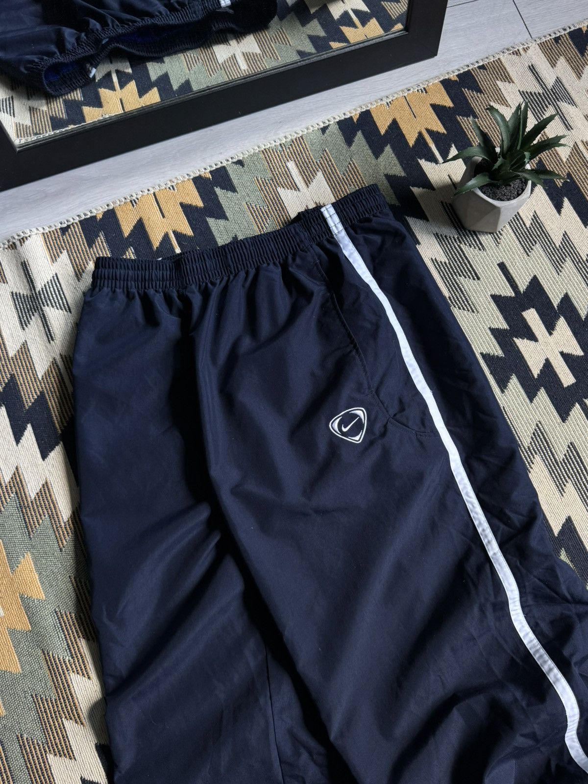 Nike Vintage Nike Nylon Baggy Y2K Drill Pants Size US 36 / EU 52 - 2 Thumbnail