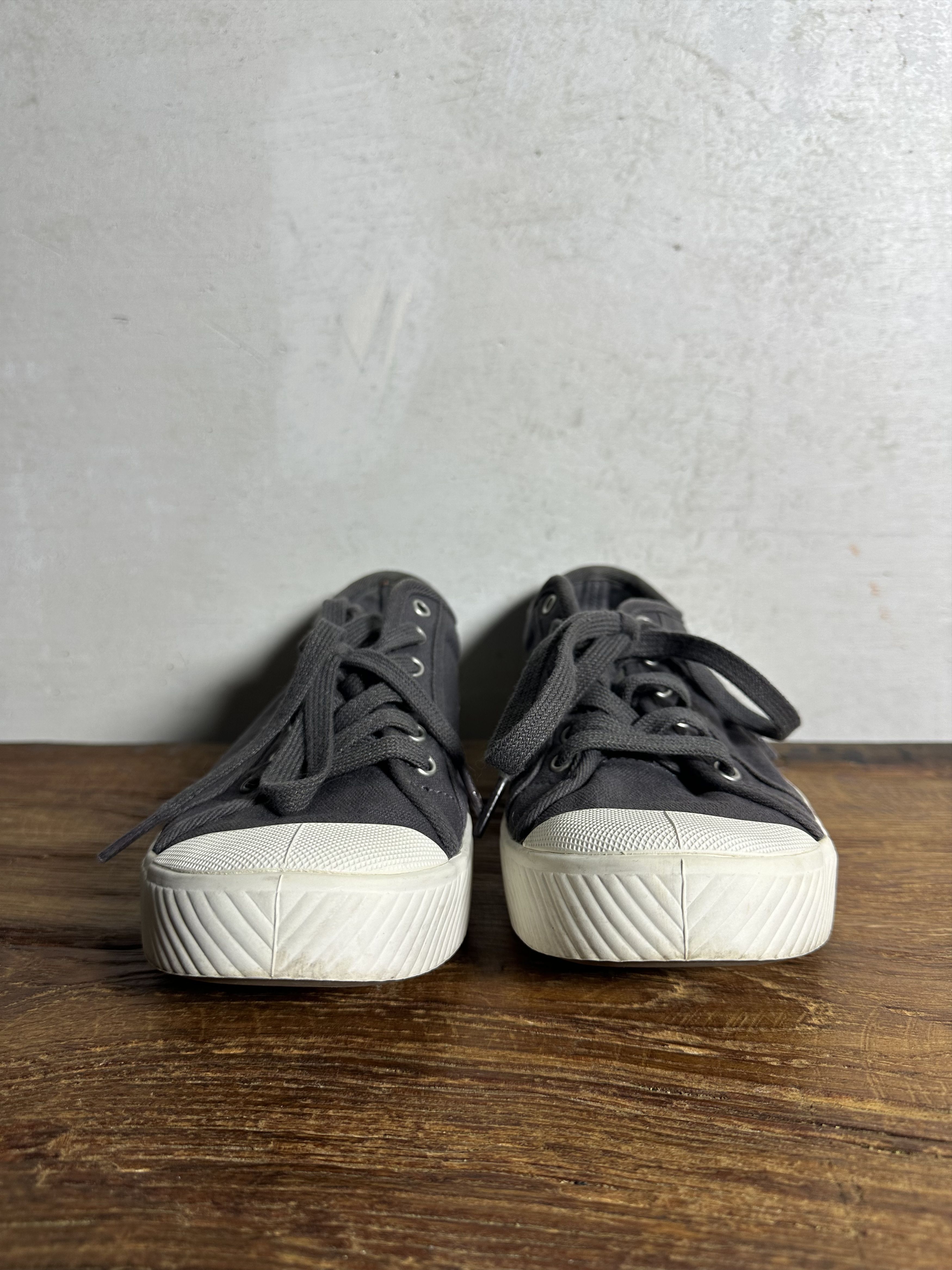 Palladium PALLAPHOENIX OG CANVAS ASPHALT SNEAKERS Size US 6.5 / EU 39-40 - 12 Thumbnail
