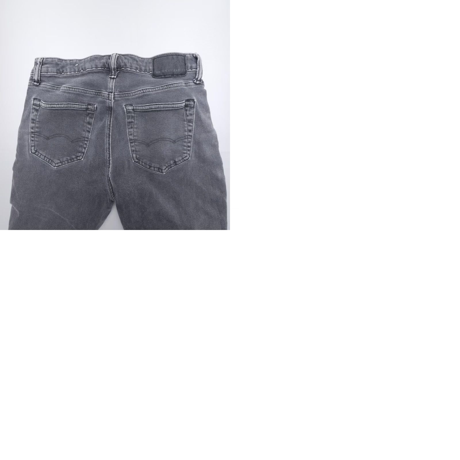 American Eagle Outfitters American Eagle Outfitters Jeans Mens 29x32 Slim Distressed Grunge 5-Pocket Denim Gray Leather Logo? Size US 29 - 9 Thumbnail