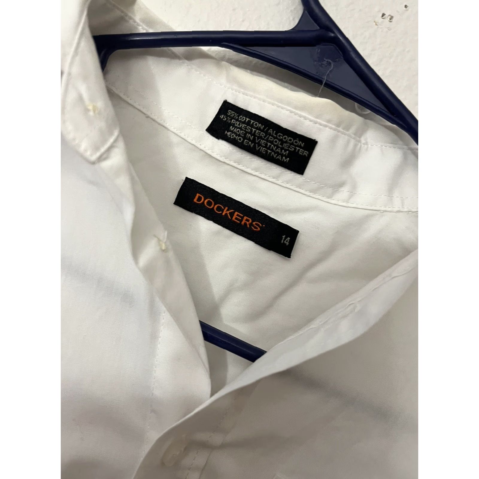 Dockers DOCKERS JUNIOR MEN’S WHITE SHIRTS COTTON BLEND 14 WHITE SOLID BUTTON SHIRT Size US S / EU 44-46 / 1 - 2 Thumbnail