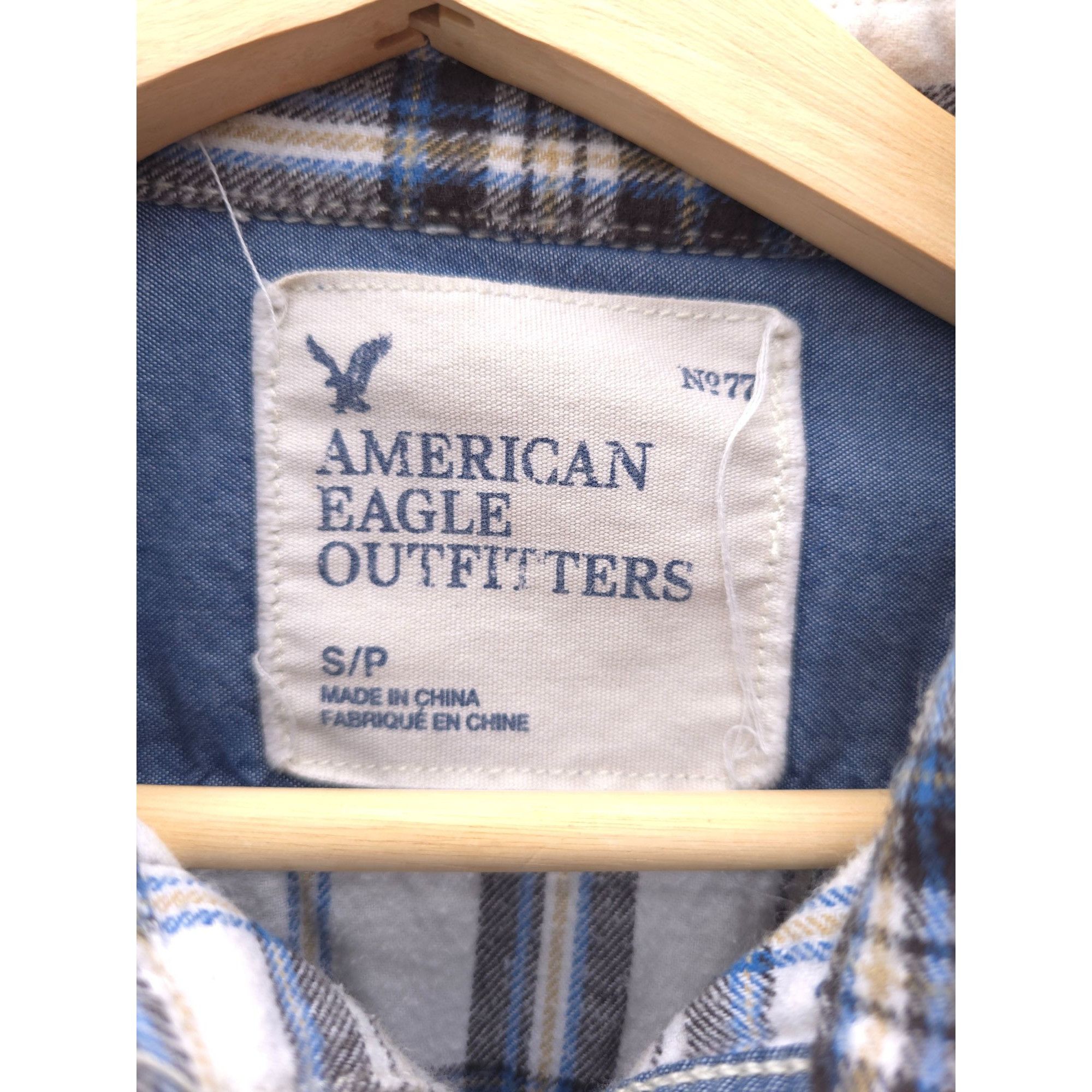 American Eagle Outfitters American Eagle Outfitters Plaid Button-Up Shirt S/P Blue Whi Size S / US 4 / IT 40 - 3 Thumbnail