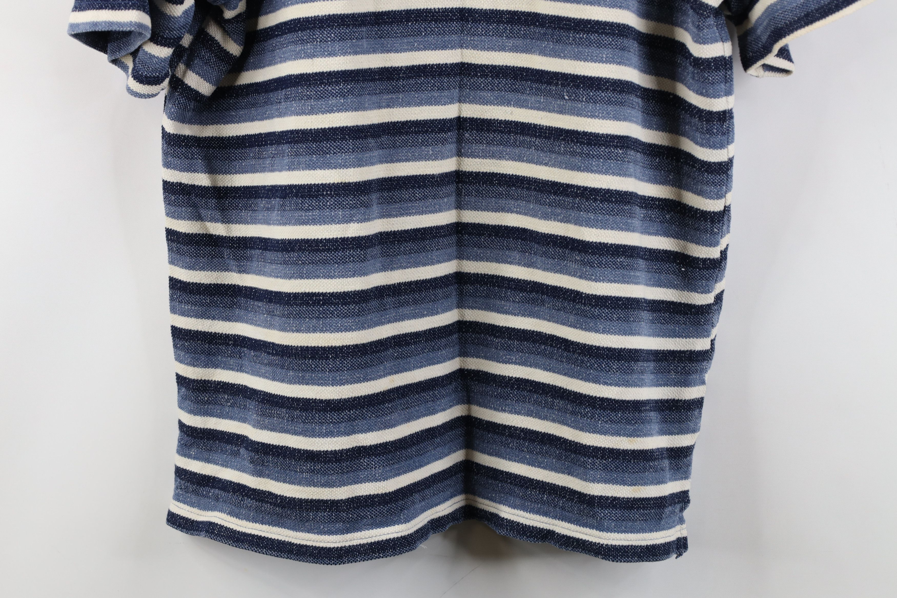 Vintage Vintage 90s Streetwear Short Sleeve Band Collar T-Shirt Size US M / EU 48-50 / 2 - 3 Thumbnail