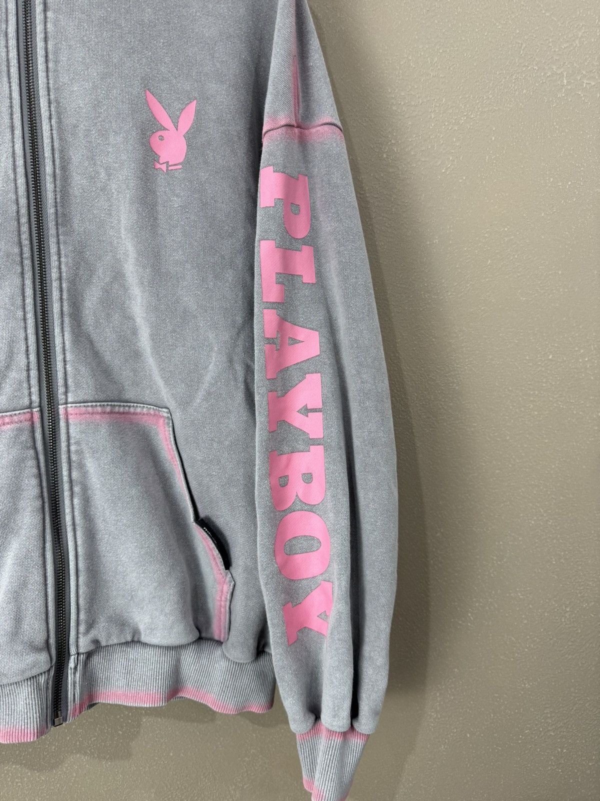 Playboy Playboy x Missguided Playboy zip-up hoodie faded pink Size US L / EU 52-54 / 3 - 3 Thumbnail