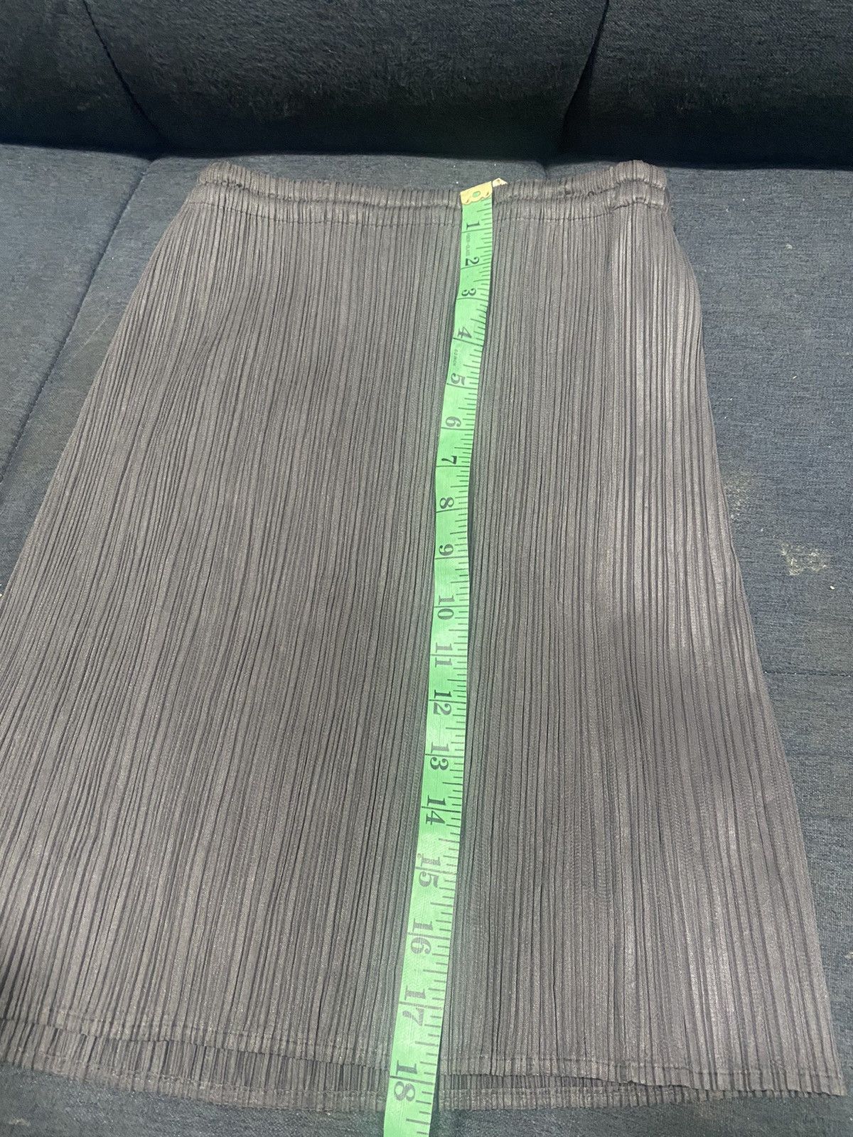Pleats Please Issey Miyake PLEATS PLEASE SKIRT SIZE 3 Size 23" - 4 Thumbnail