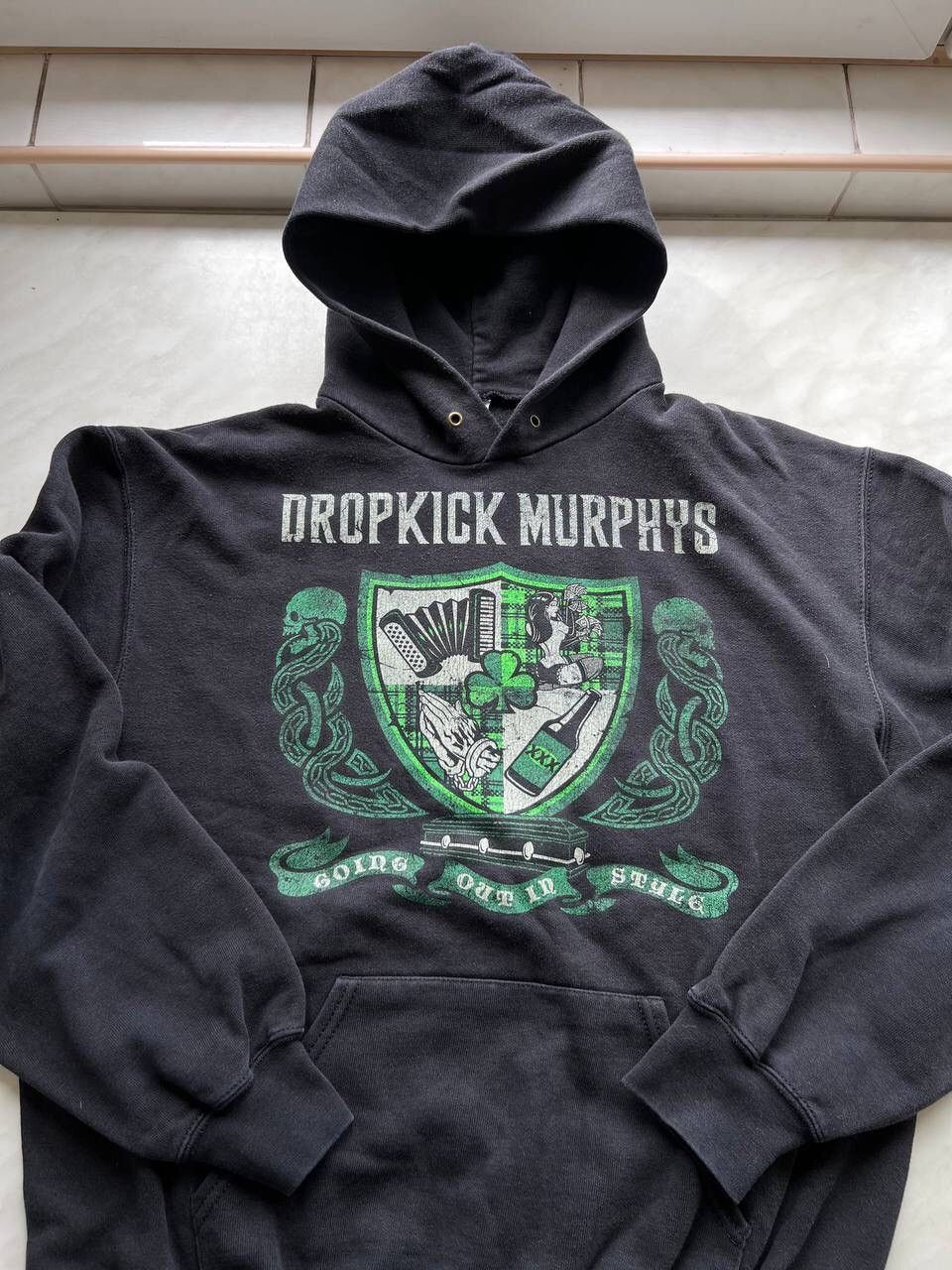 Band Tees DROPKICK MURPHYS 2011 Vintage Hoodie Black Faded style Size US M / EU 48-50 / 2 - 2 Thumbnail