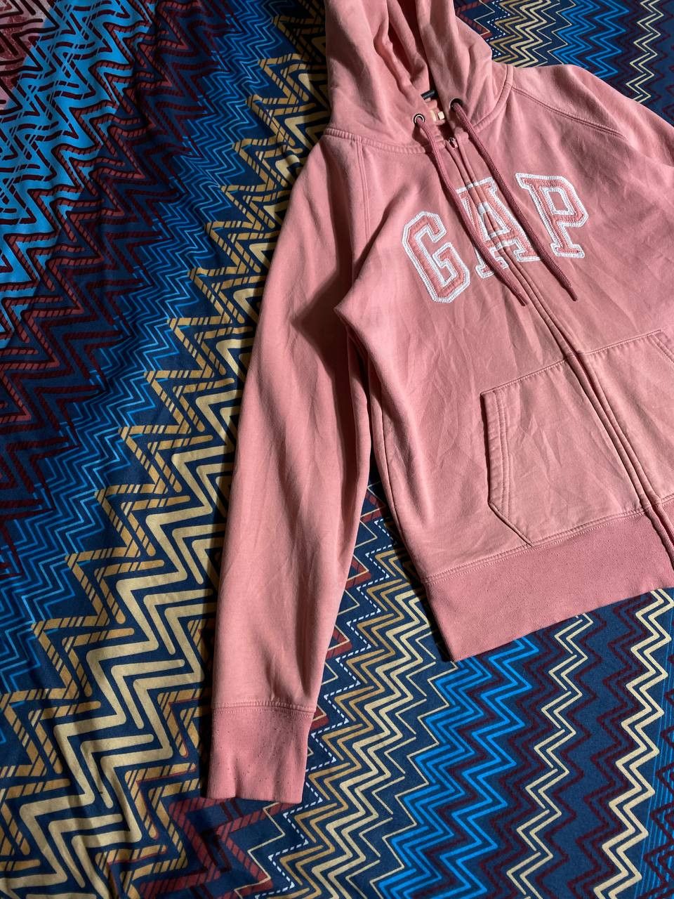 Gap × Vintage Vintage Y2K Gap zip hoodie streetwear style size M Size US M / EU 48-50 / 2 - 8 Thumbnail
