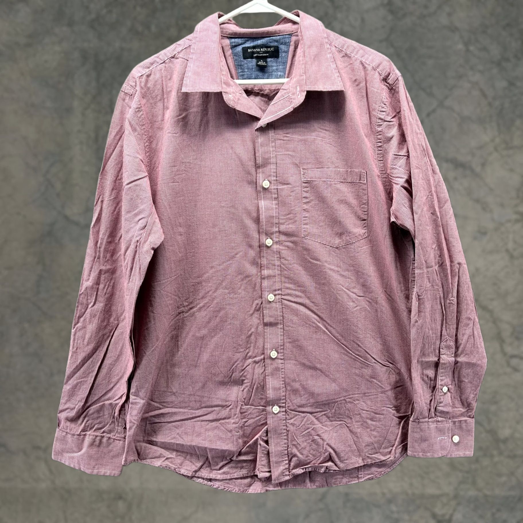 Banana Republic Banana Republic Shirt Mens Large Red Gingham Slim Fit Cotton Casual Button-Up Long Sleeve Size US L / EU 52-54 / 3 - 1 Thumbnail