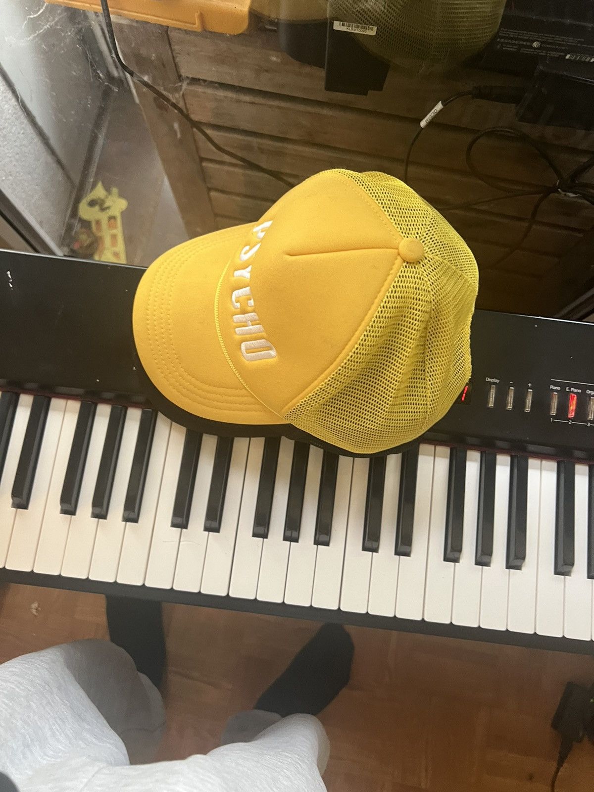 Other Santan Dave Psycho Cap in Yellow Size ONE SIZE - 1 Thumbnail