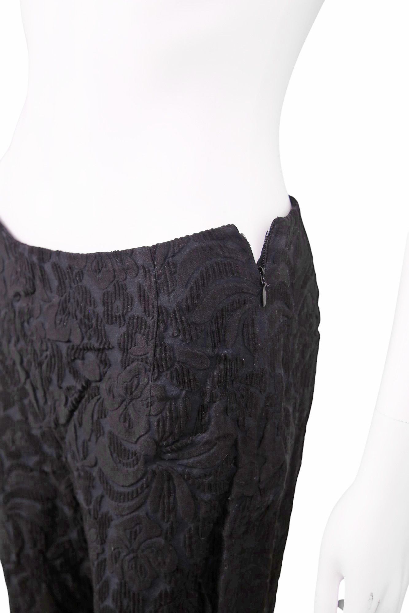 Prada S/S 2015 Distressed Floral Black Jeans Size 28" / US 6 / IT 42 - 6 Thumbnail