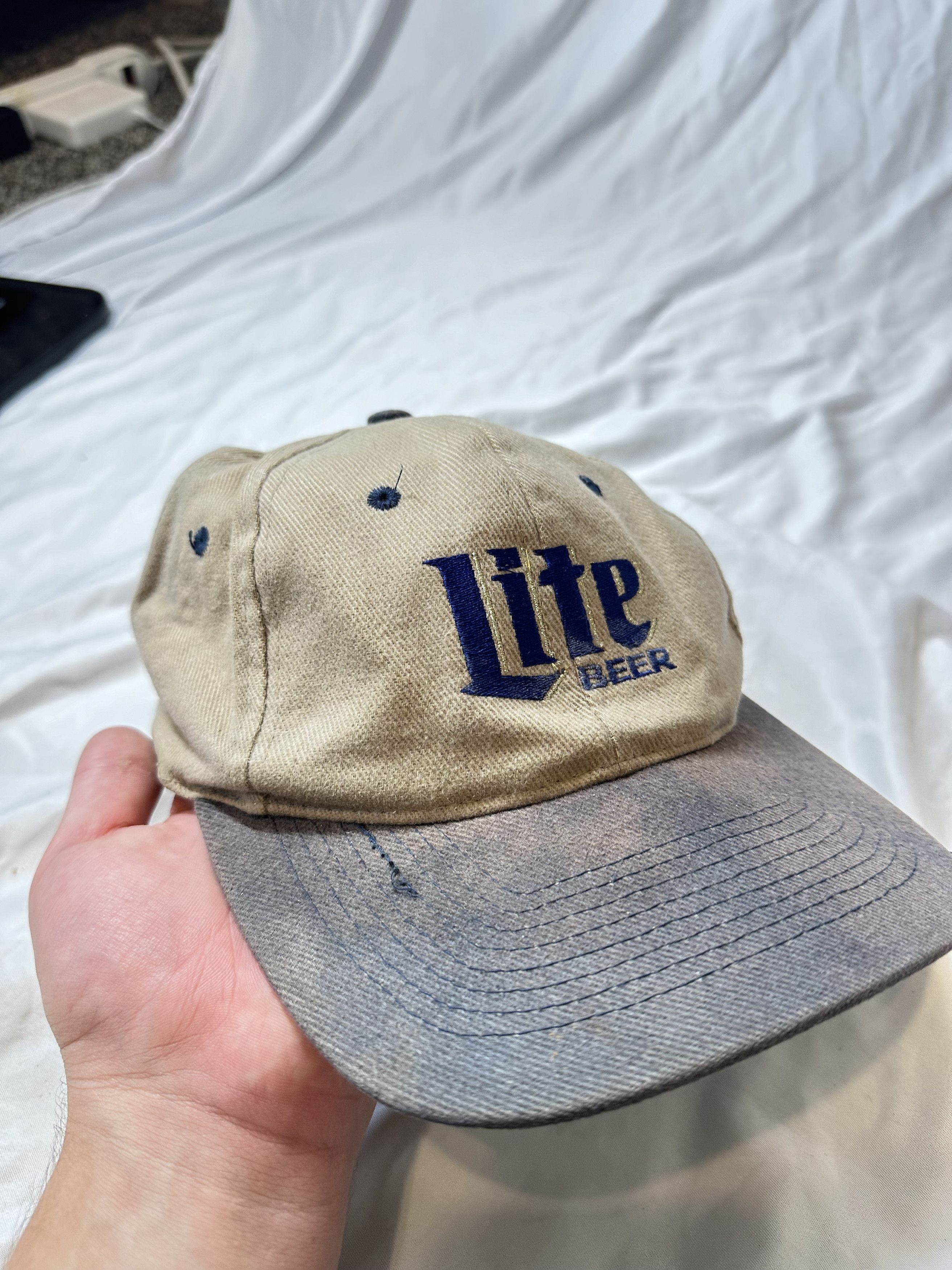 Vintage Vintage Miller Lite hat Size ONE SIZE - 1 Thumbnail