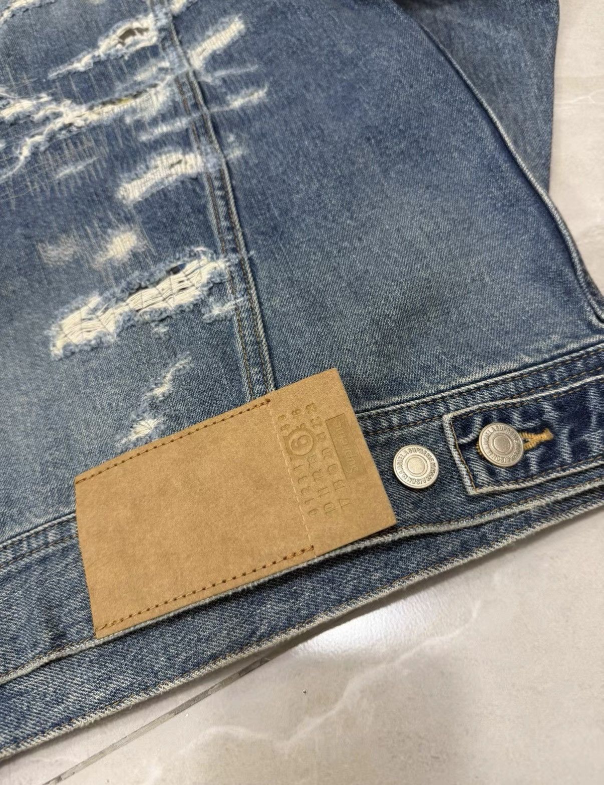 Supreme Supreme × MM6 Maison Margiela SS26 Denim Trucker Jacket J34 Size US M / EU 48-50 / 2 - 9 Thumbnail
