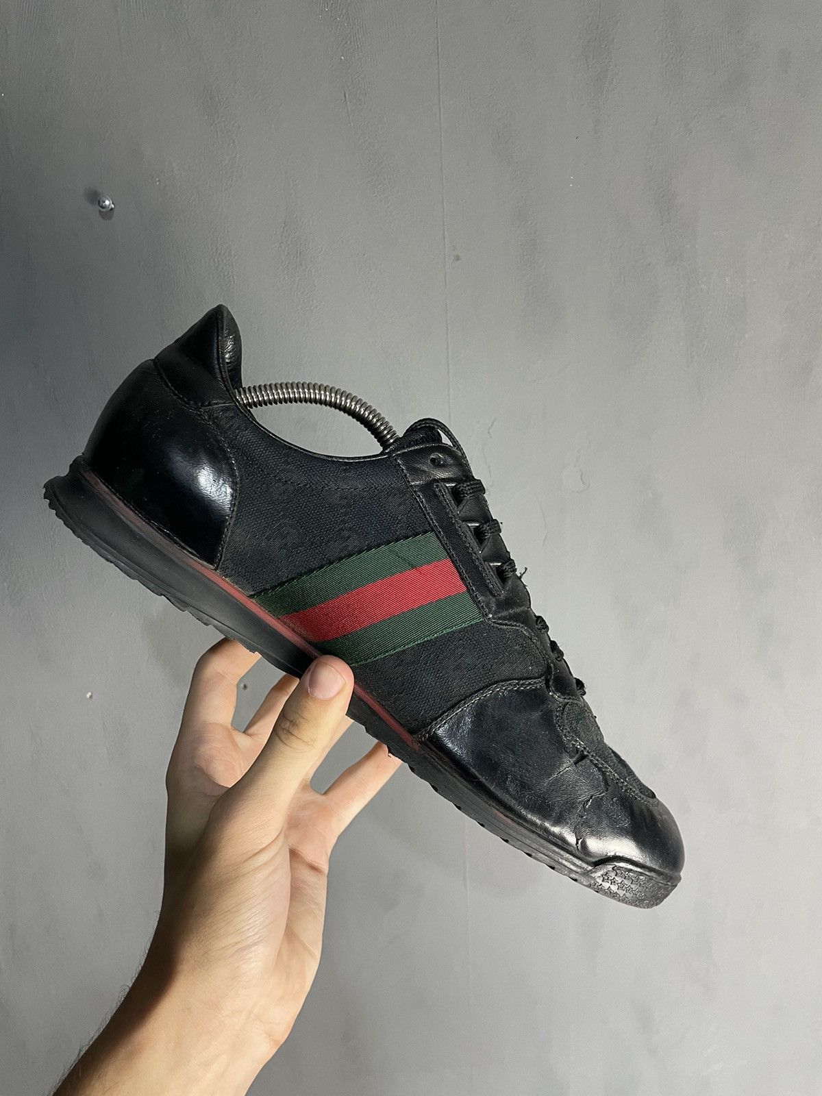 Gucci GUCCI black monogram microguccissima GG low sneakers Size US 10.5 / EU 43-44 - 7 Thumbnail