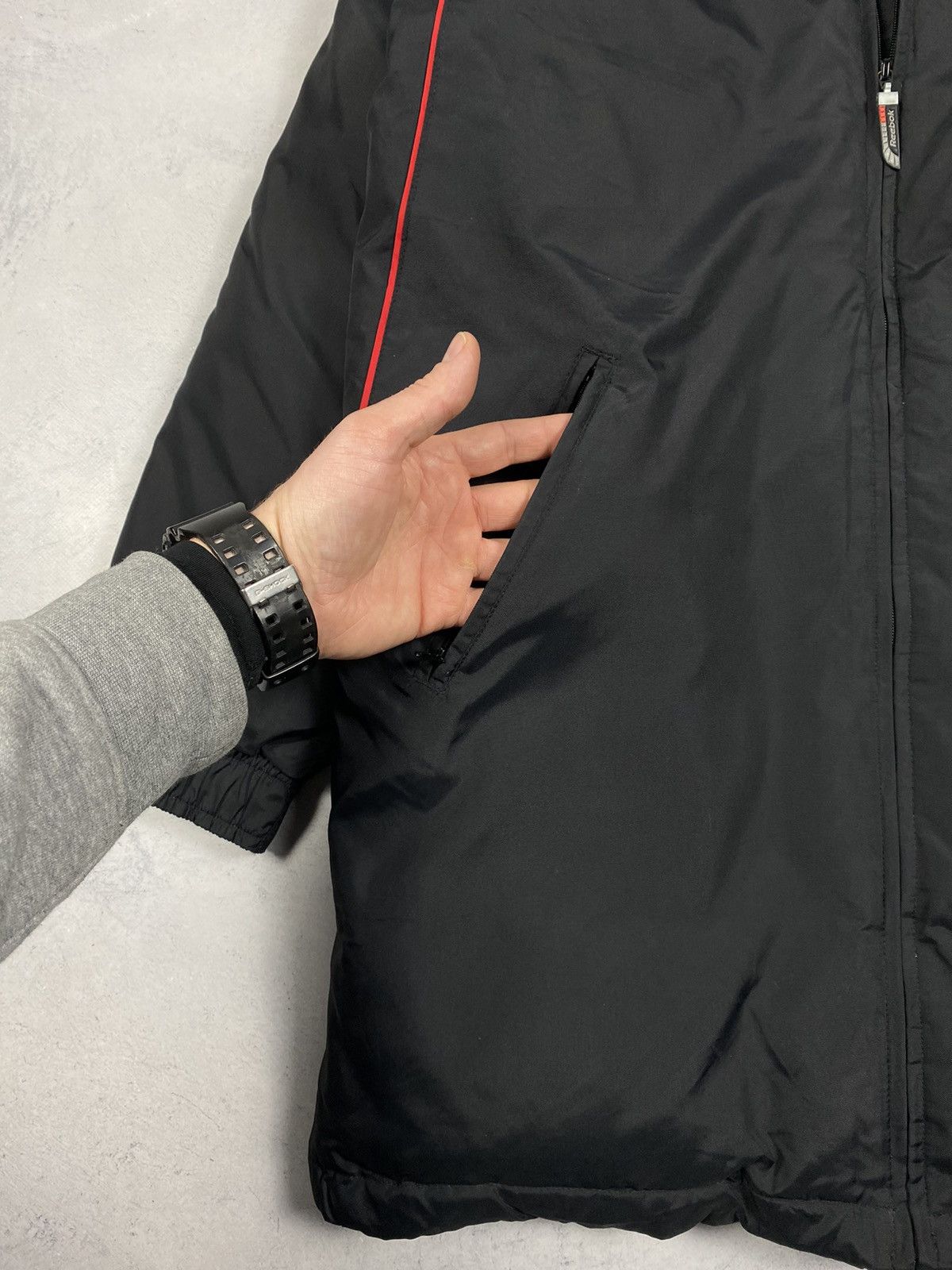 Reebok Vintage 90s Reebok Liverpool Bench Football Coat Jacket Size US XS / EU 42 / 0 - 8 Thumbnail
