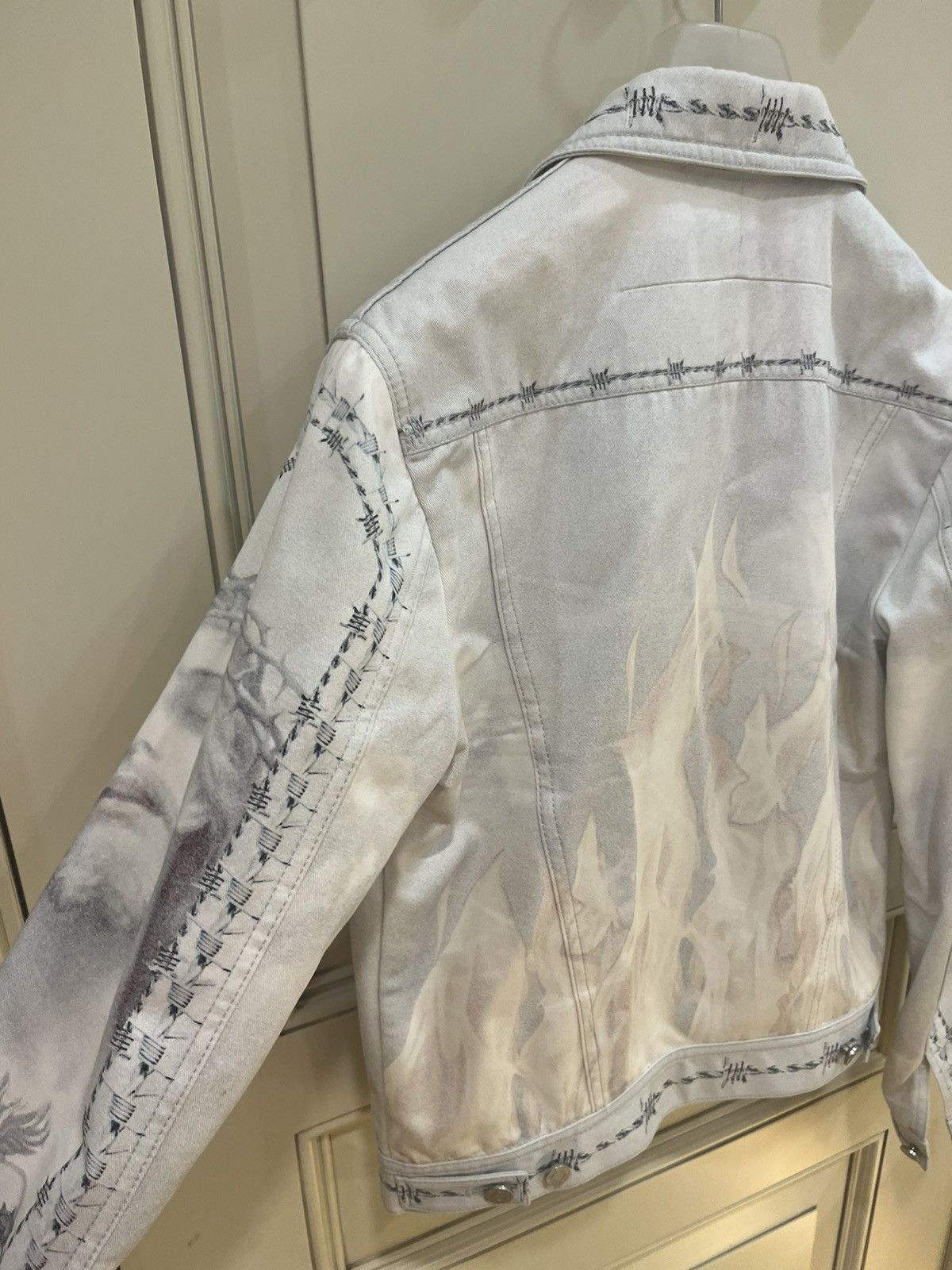 Givenchy Jesus Christ print denim jacket size S Size US S / EU 44-46 / 1 - 10 Thumbnail