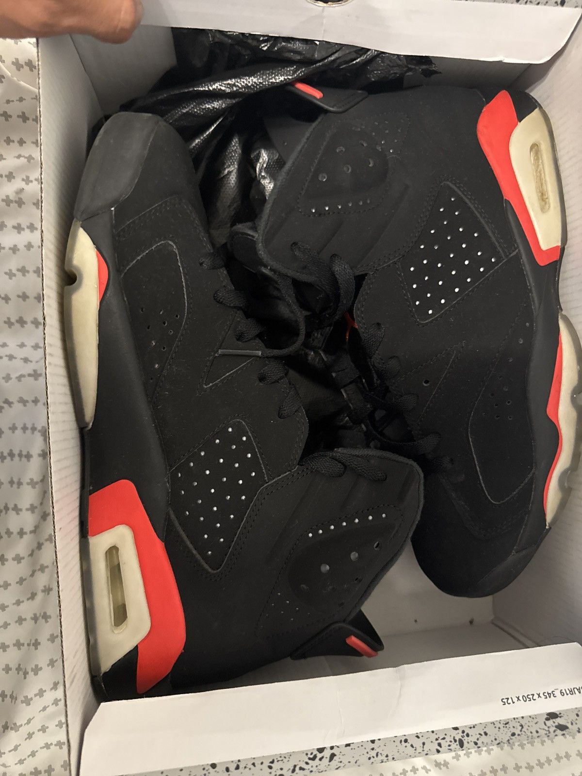 Jordan Brand Air Jordan 6 Retro Size US 9.5 / EU 42-43 - 2 Thumbnail
