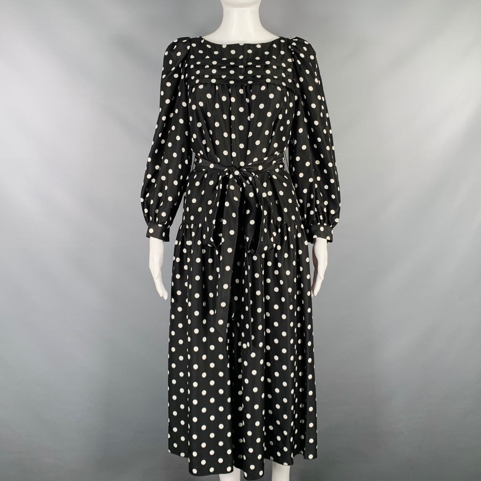 Marc Jacobs MARC JACOBS Size 2 Black White Silk Polka Dot A-Line Dress Size XS / US 0-2 / IT 36-38 - 1 Thumbnail