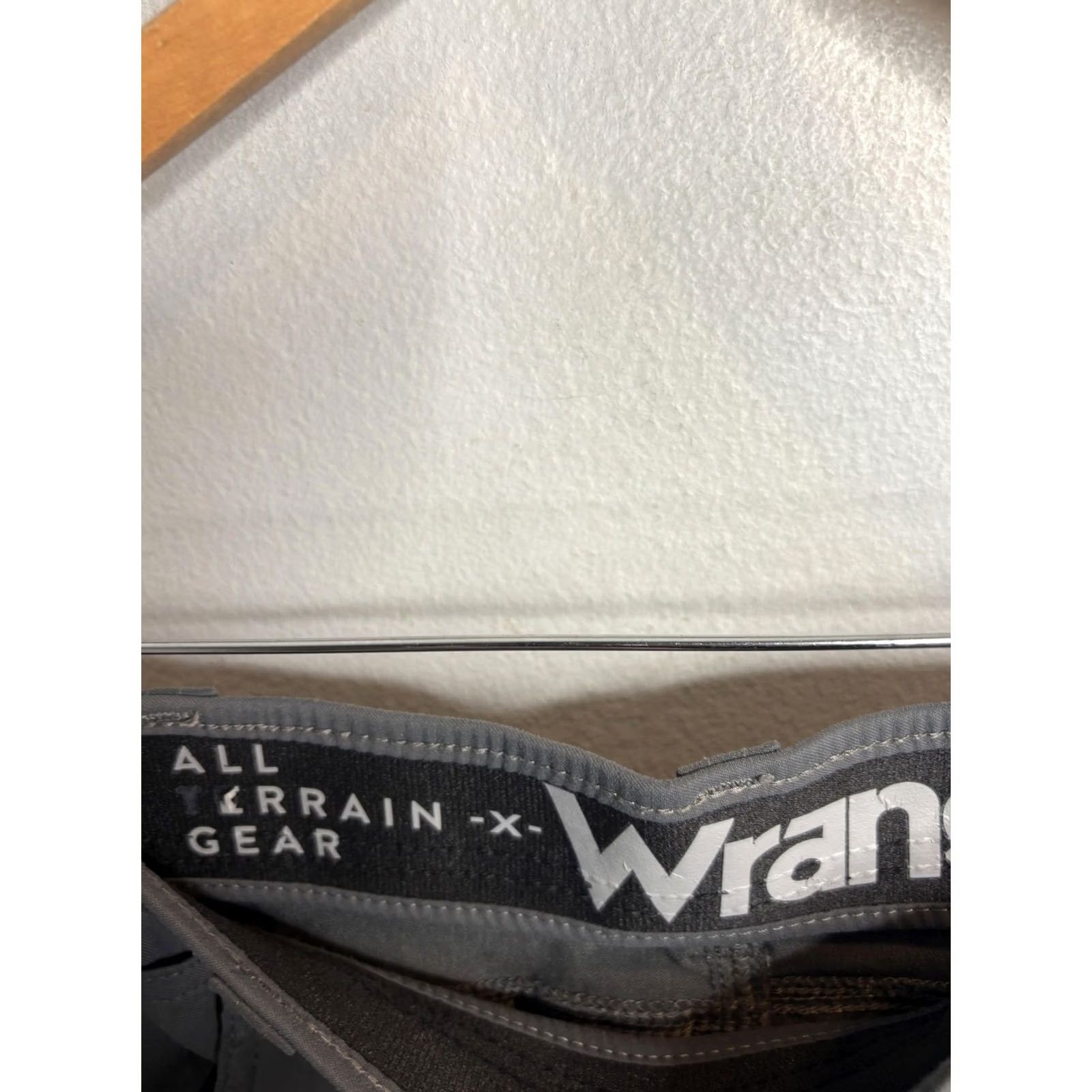 Wrangler Wrangler ATG All Terrain Gear Pants Mens 40x31 Gray Outdoor Hiking Lightweight Size US 38 / EU 54 - 4 Thumbnail