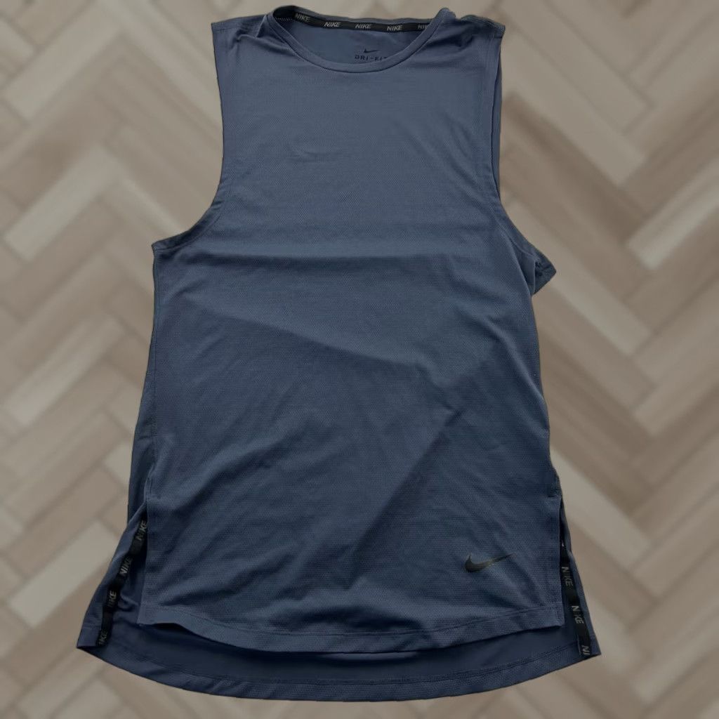 Nike Nike Dri-Fit Sleeveless Athletic Running Shirt Men's Small Gray Size US S / EU 44-46 / 1 - 1 Thumbnail