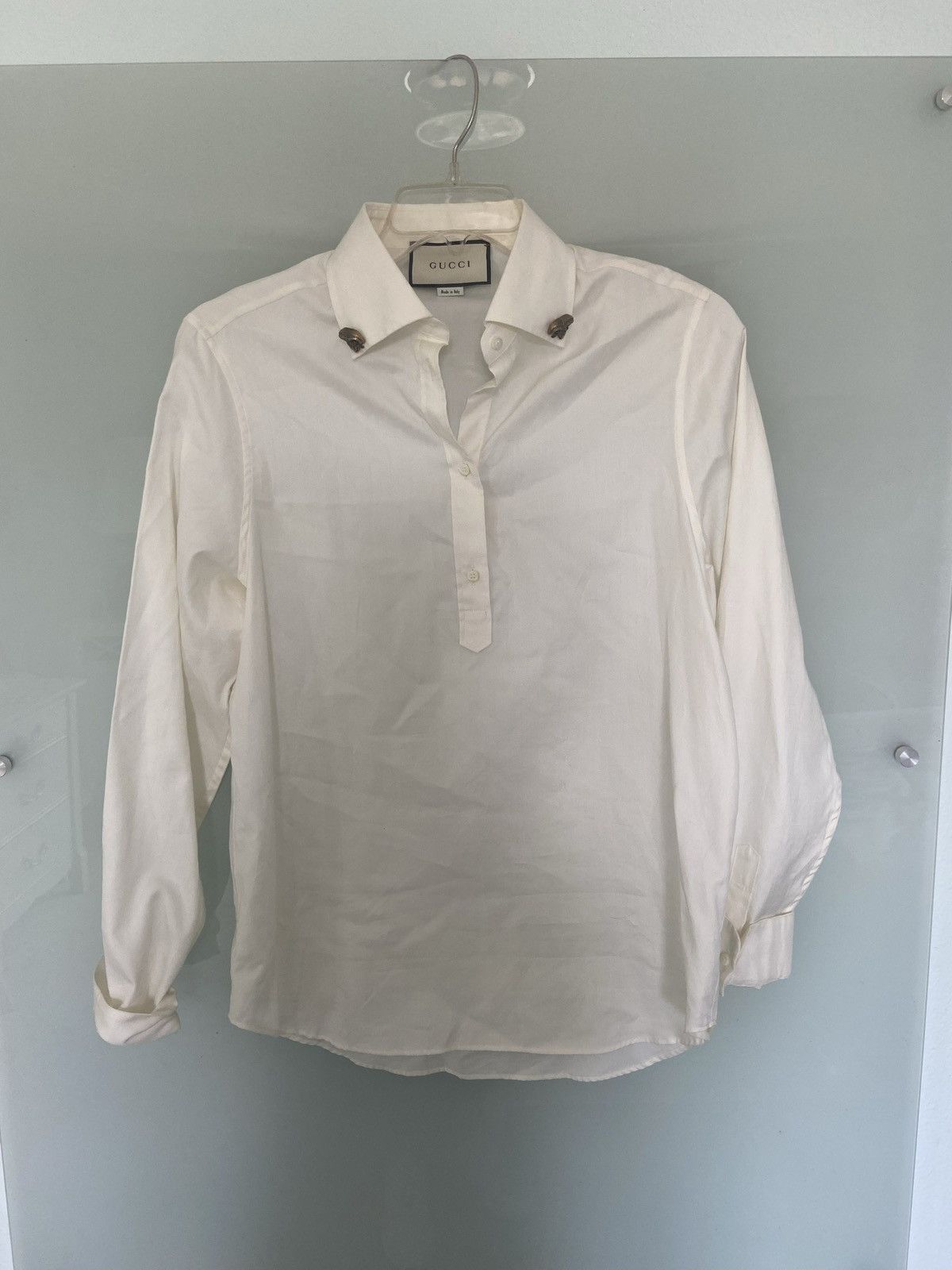 Gucci Gucci Ram Button-Down Collar Cotton Shirt in White Size S / US 4 / IT 40 - 1 Thumbnail