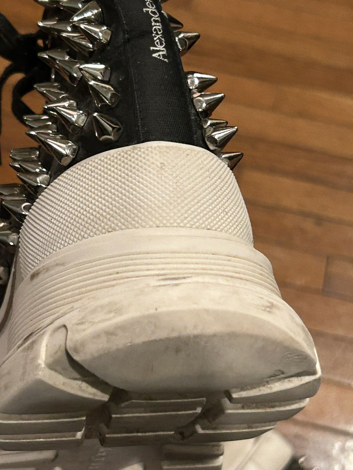 Alexander McQueen Alexander McQueen Size US 8 / IT 38 - 13 Thumbnail