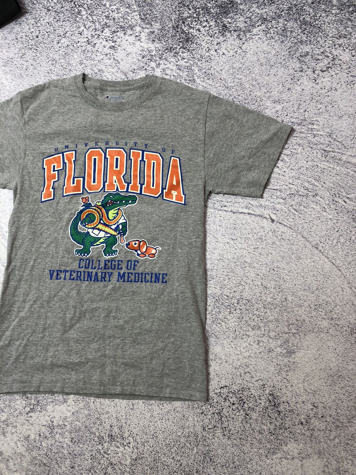 Other VINTAGE MENS T-SHIRT CHAMPION SIZE S FLORIDA Y2K JAPAN USA Size US S / EU 44-46 / 1 - 2 Thumbnail
