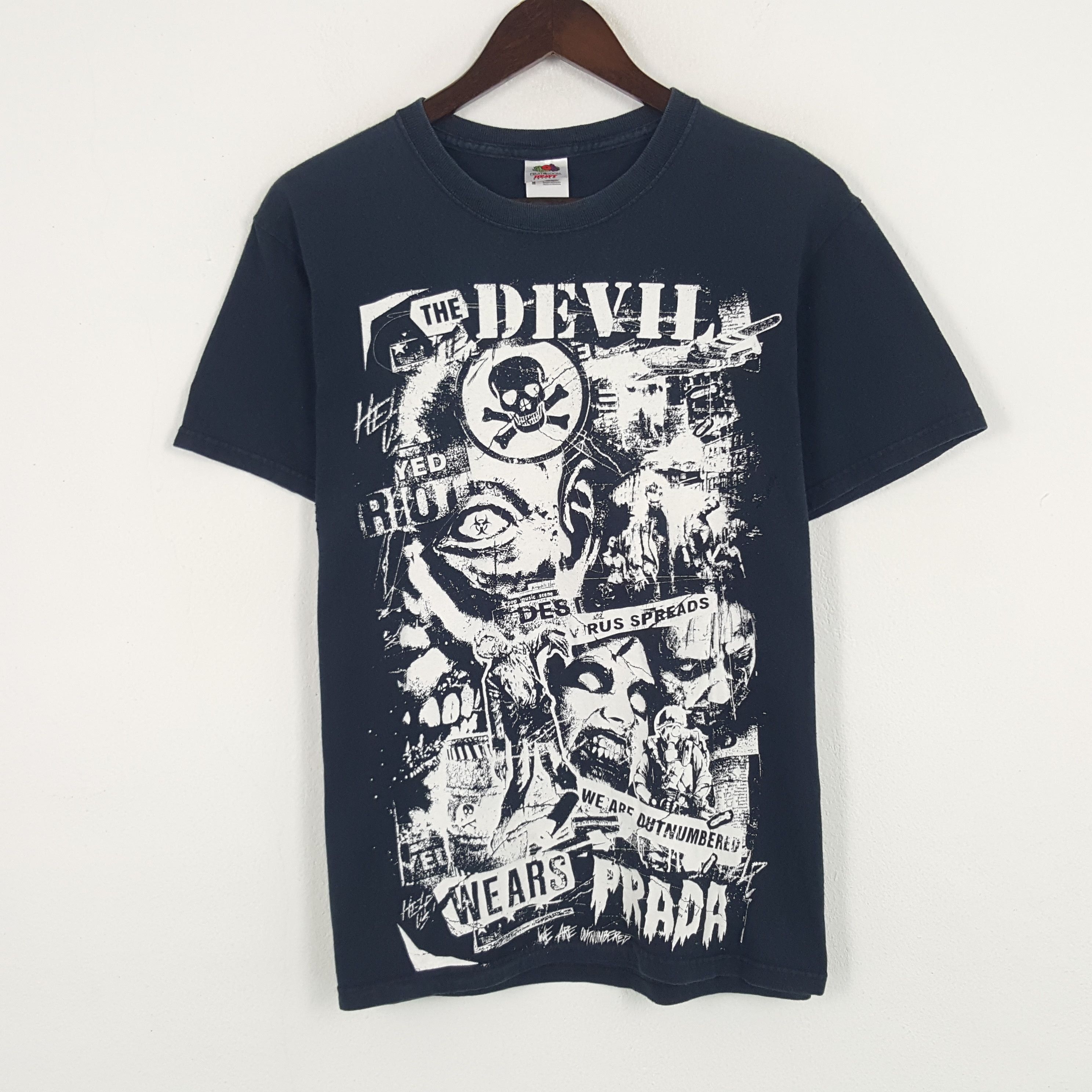 Vintage Vintage Devil Rock Tshirt Size US M / EU 48-50 / 2 - 1 Thumbnail