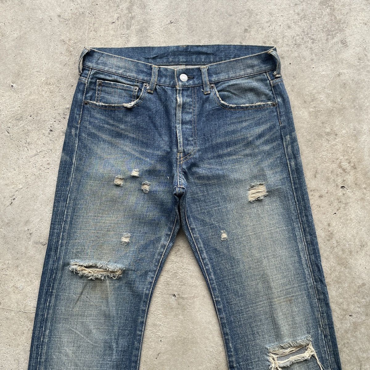 Japanese Brand Vintage Takeo Kikuchi Distressed Japan Jeans Faded Pants W31 Size US 31 - 3 Thumbnail