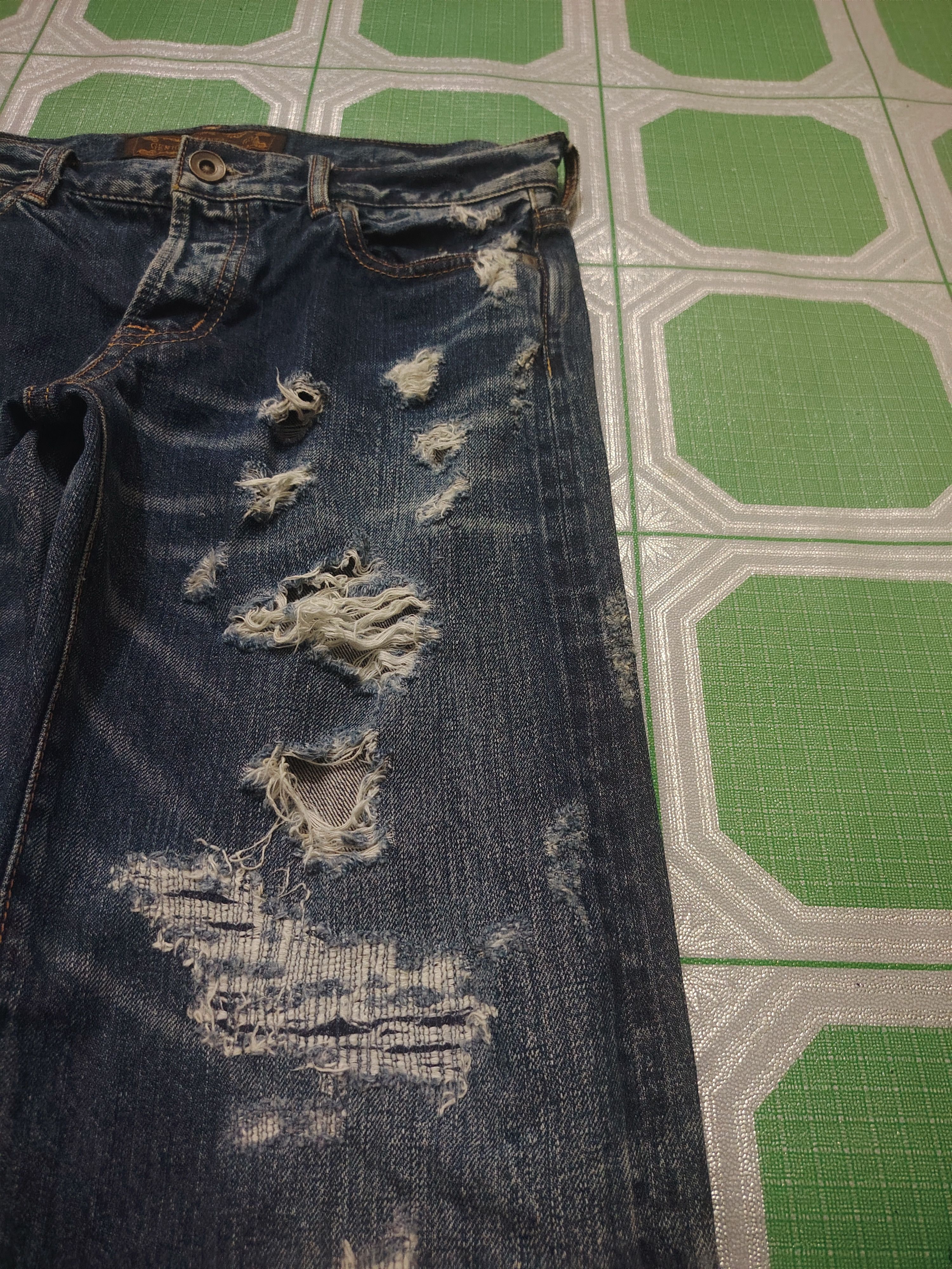 GOA Rare!!! Genuine Vintage Goa Distressed Jeans Selvedge denim Size US 30 / EU 46 - 4 Thumbnail