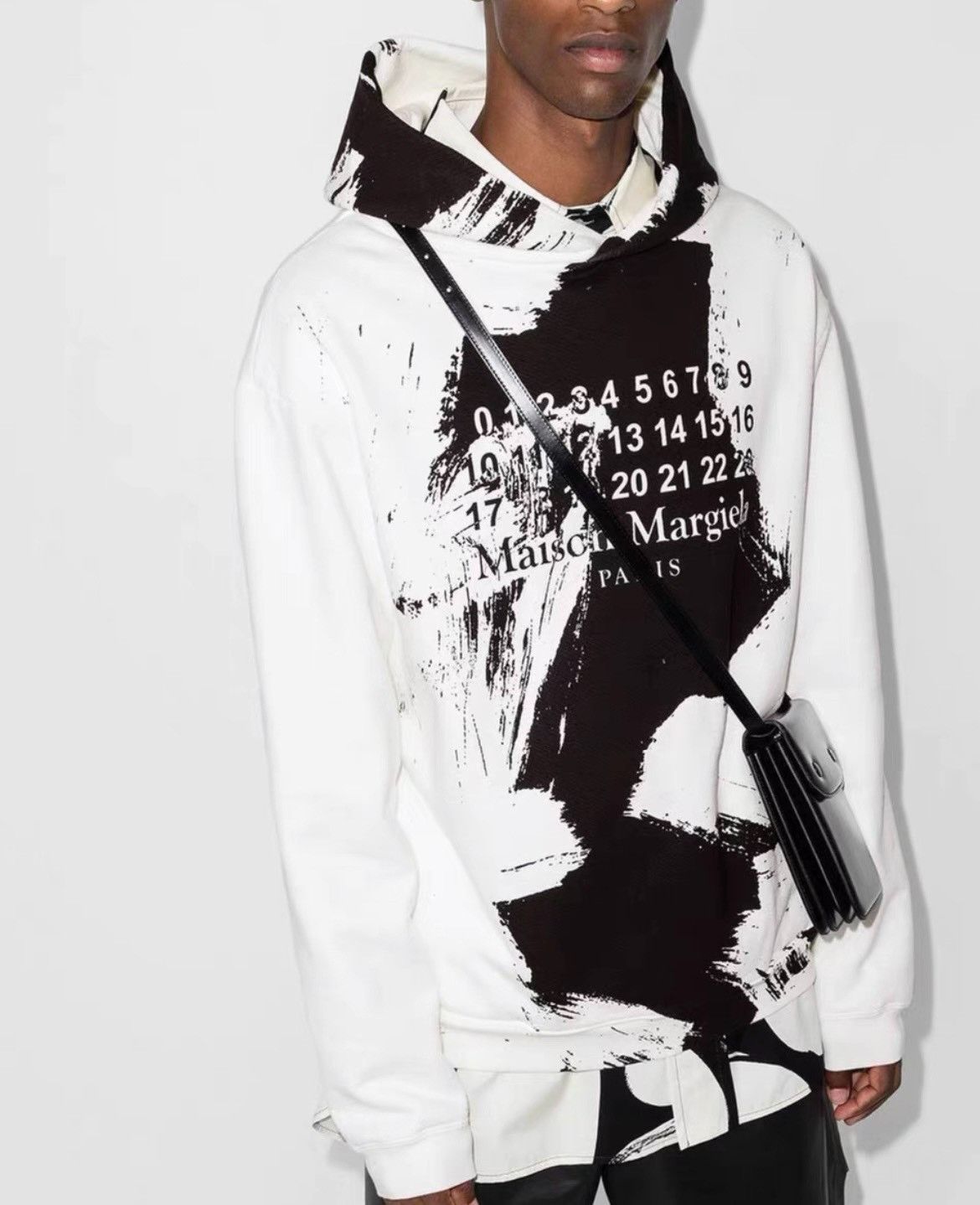 Maison Margiela Maison Margiela Splashed ink hooded sweatshirt 2501-Nextarr Size US M / EU 48-50 / 2 - 3 Thumbnail