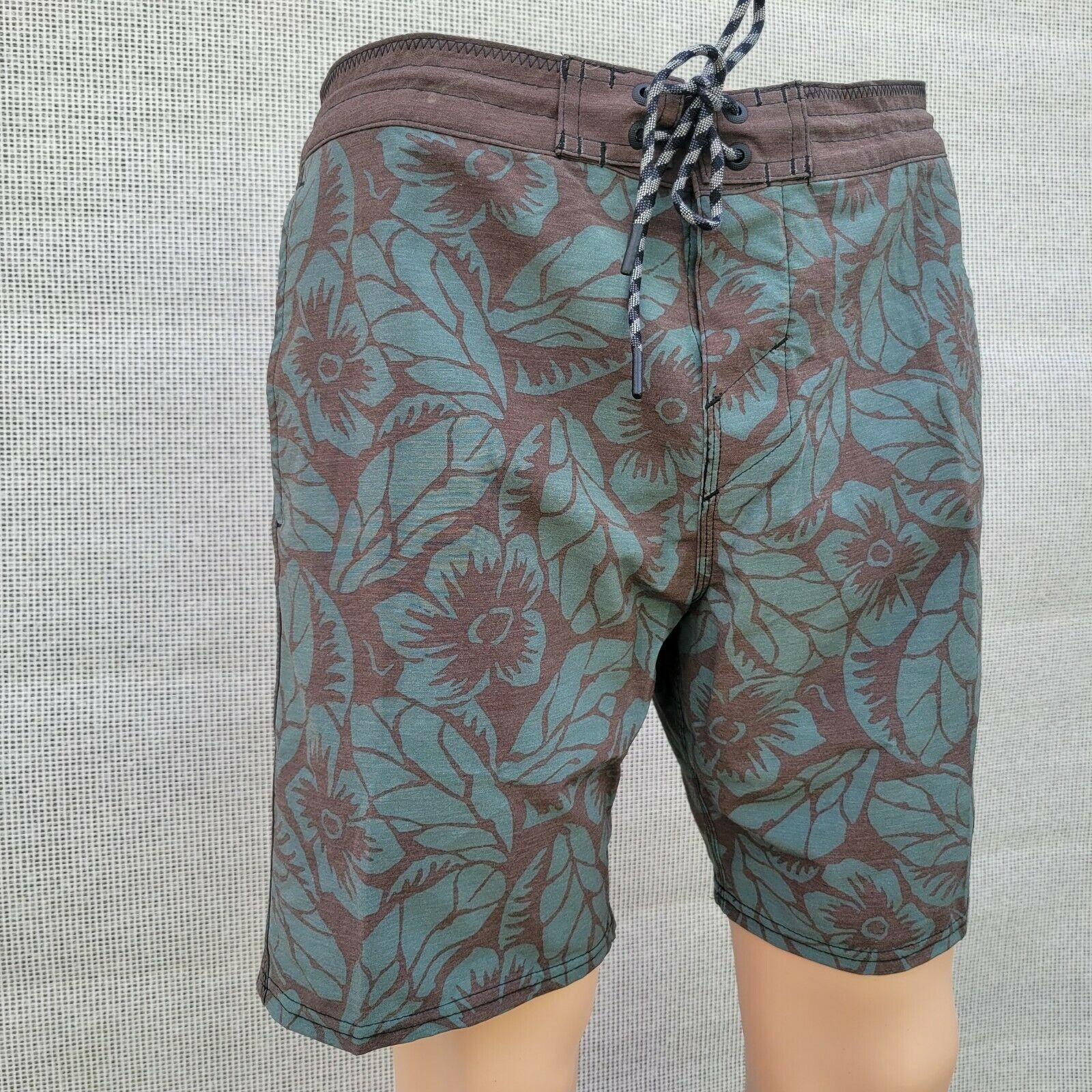 O'Neill Men's O'Neill Board Shorts. Size 38. Size US 38 / EU 54 - 3 Thumbnail