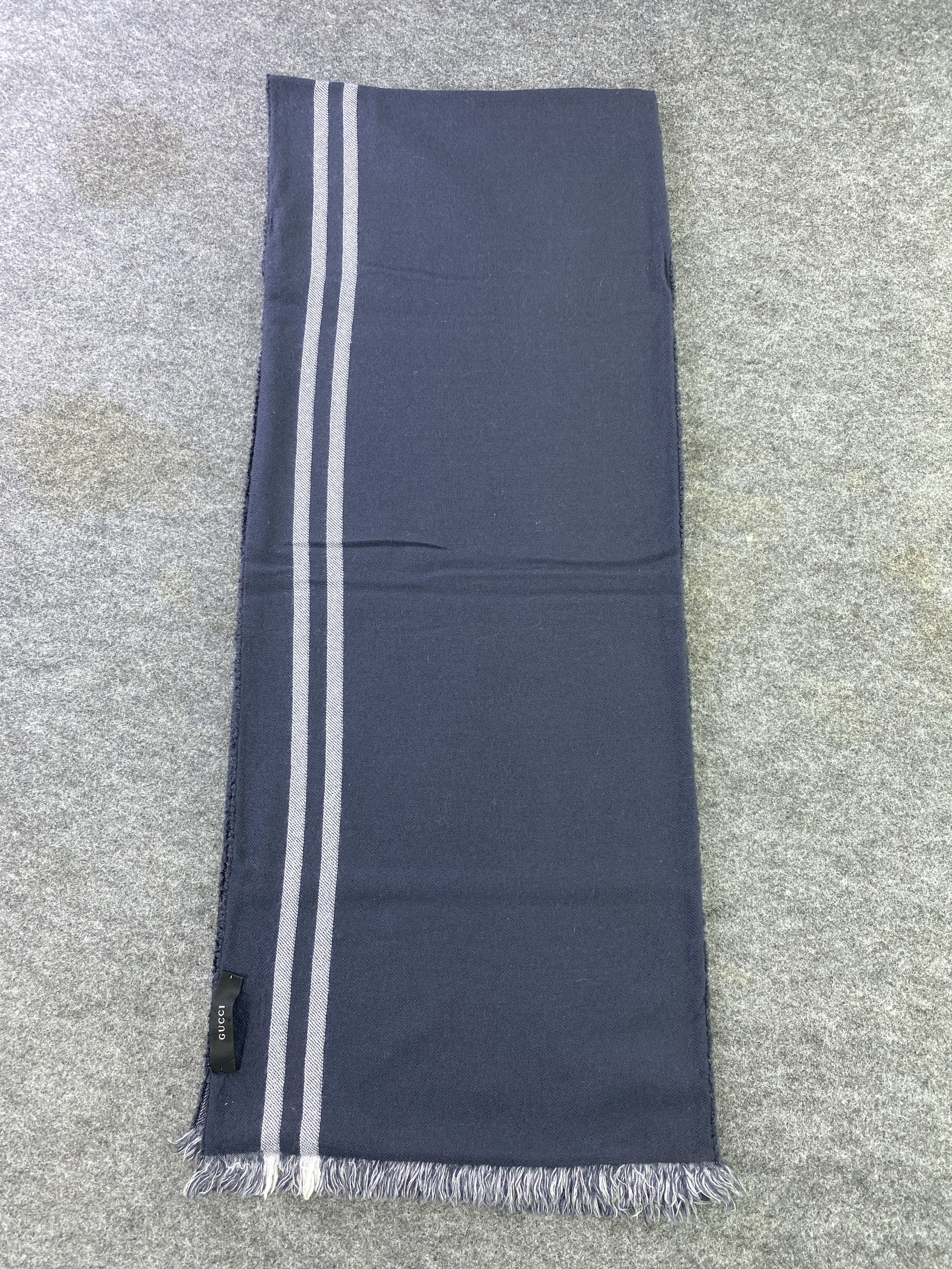 Gucci Gucci Scarf / Muffler / Neckwear -T510 Size ONE SIZE - 4 Thumbnail